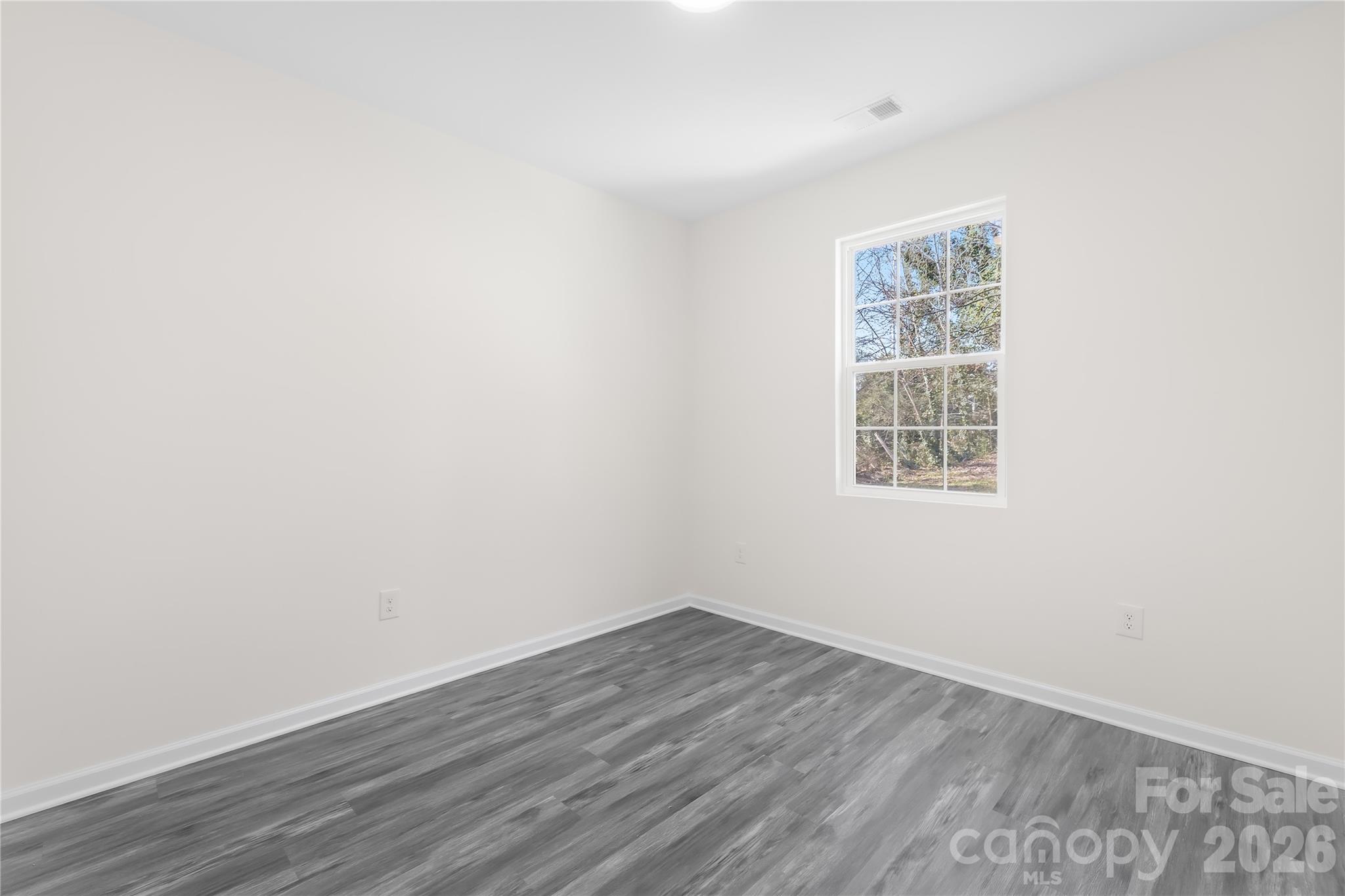 115 S Railroad Avenue Property Photo 13