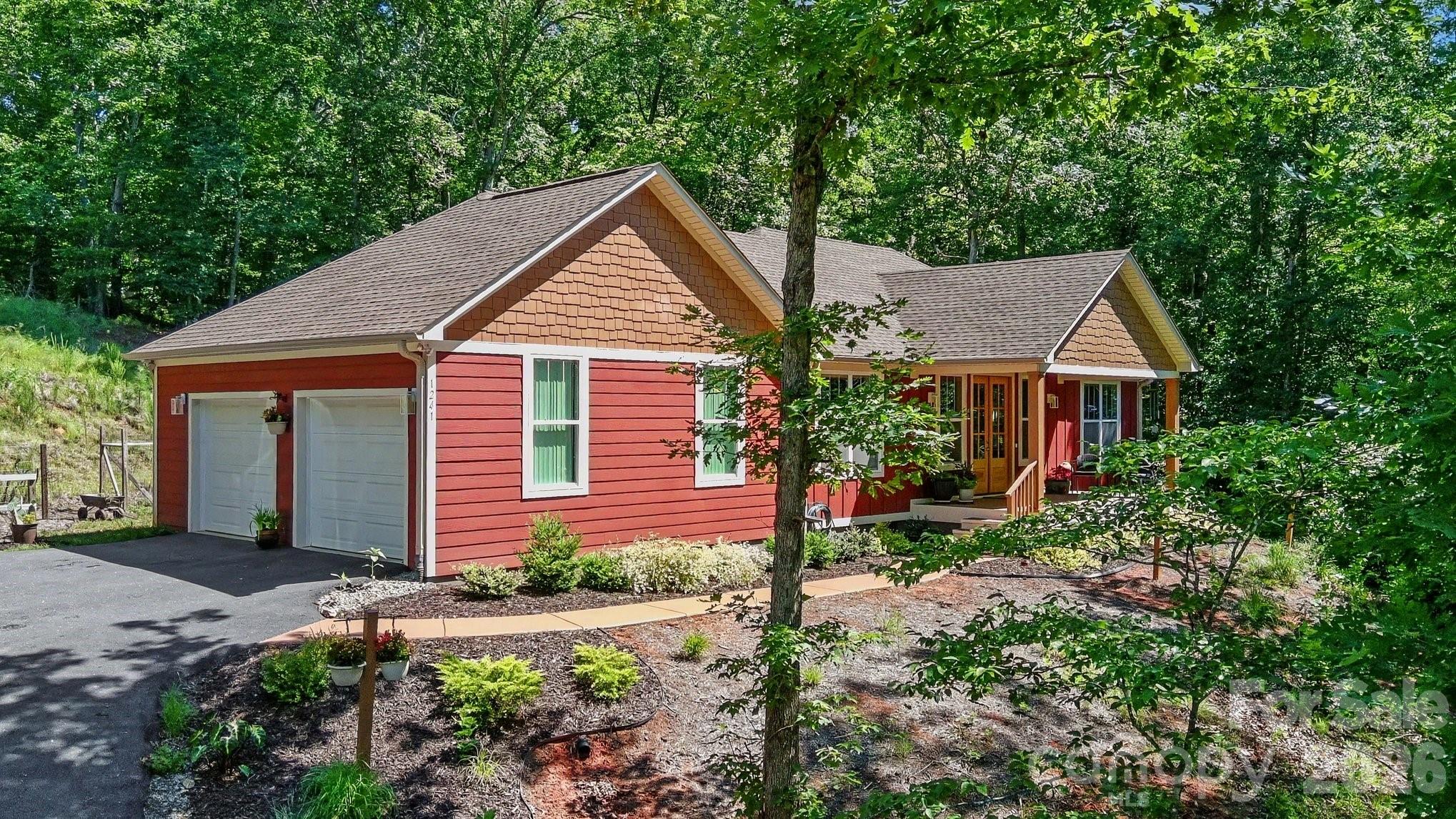 1241 Hayes Road Property Photo 1