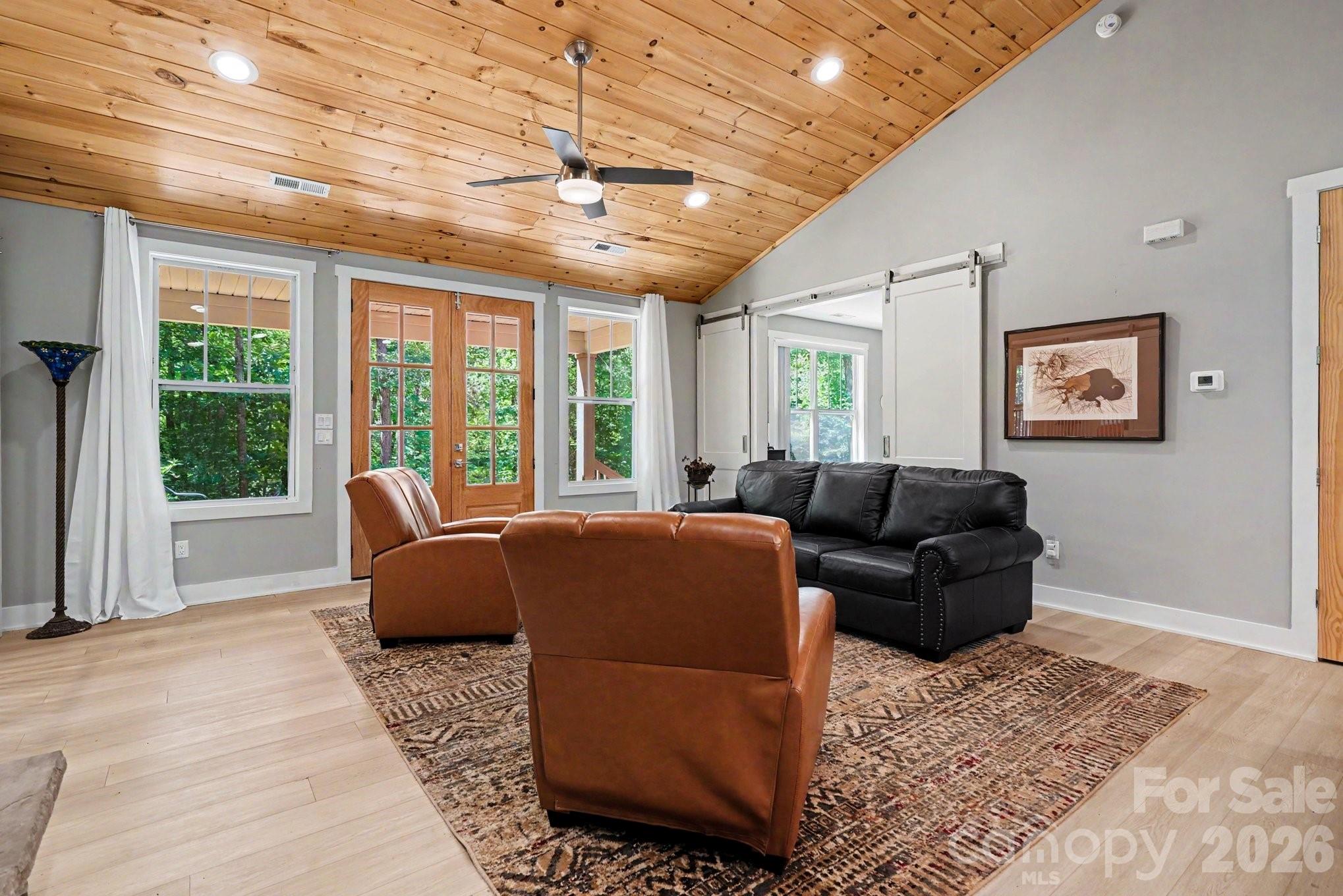 1241 Hayes Road Property Photo 7