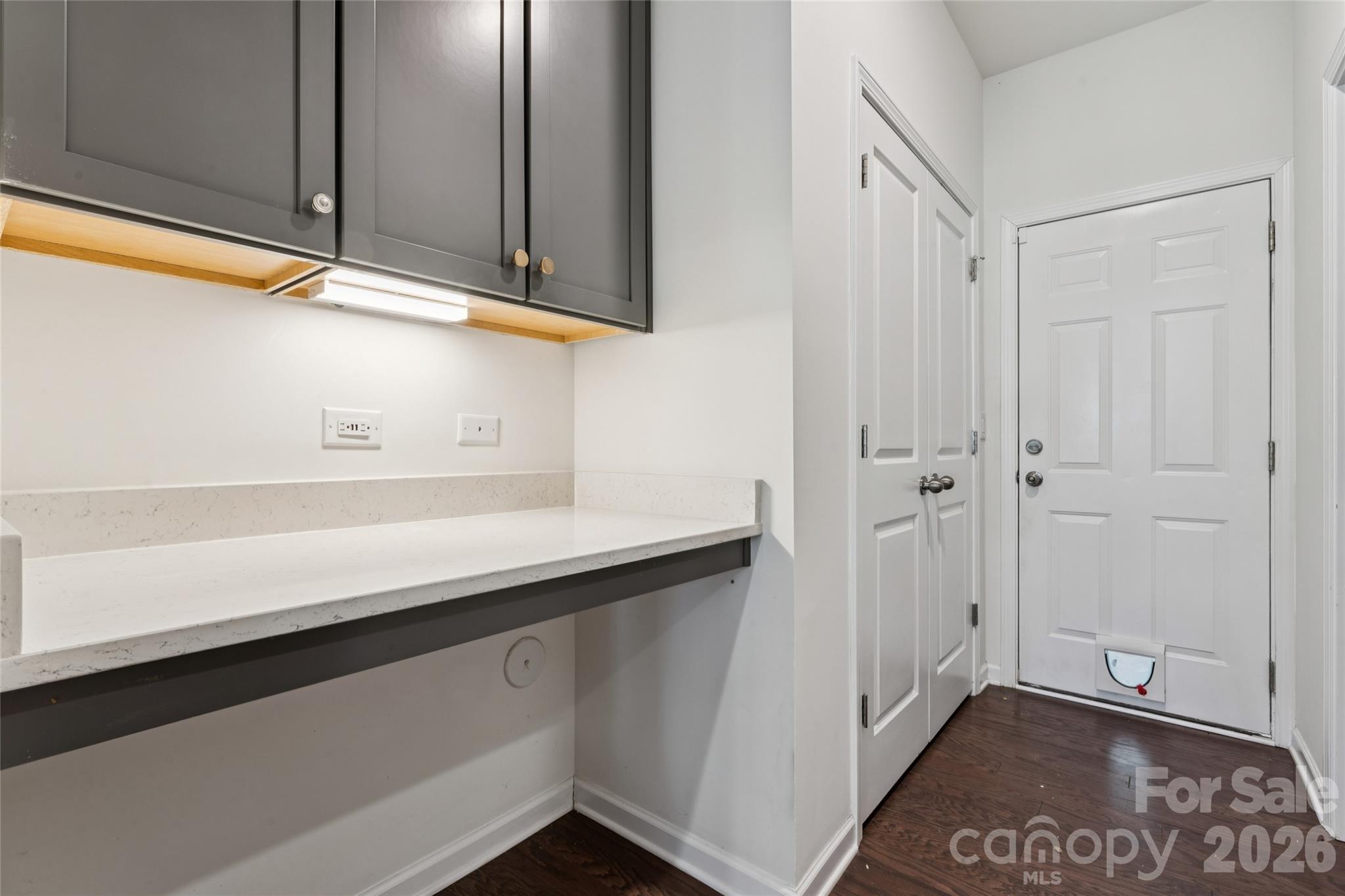 9618 Kartey Avenue Property Photo 13