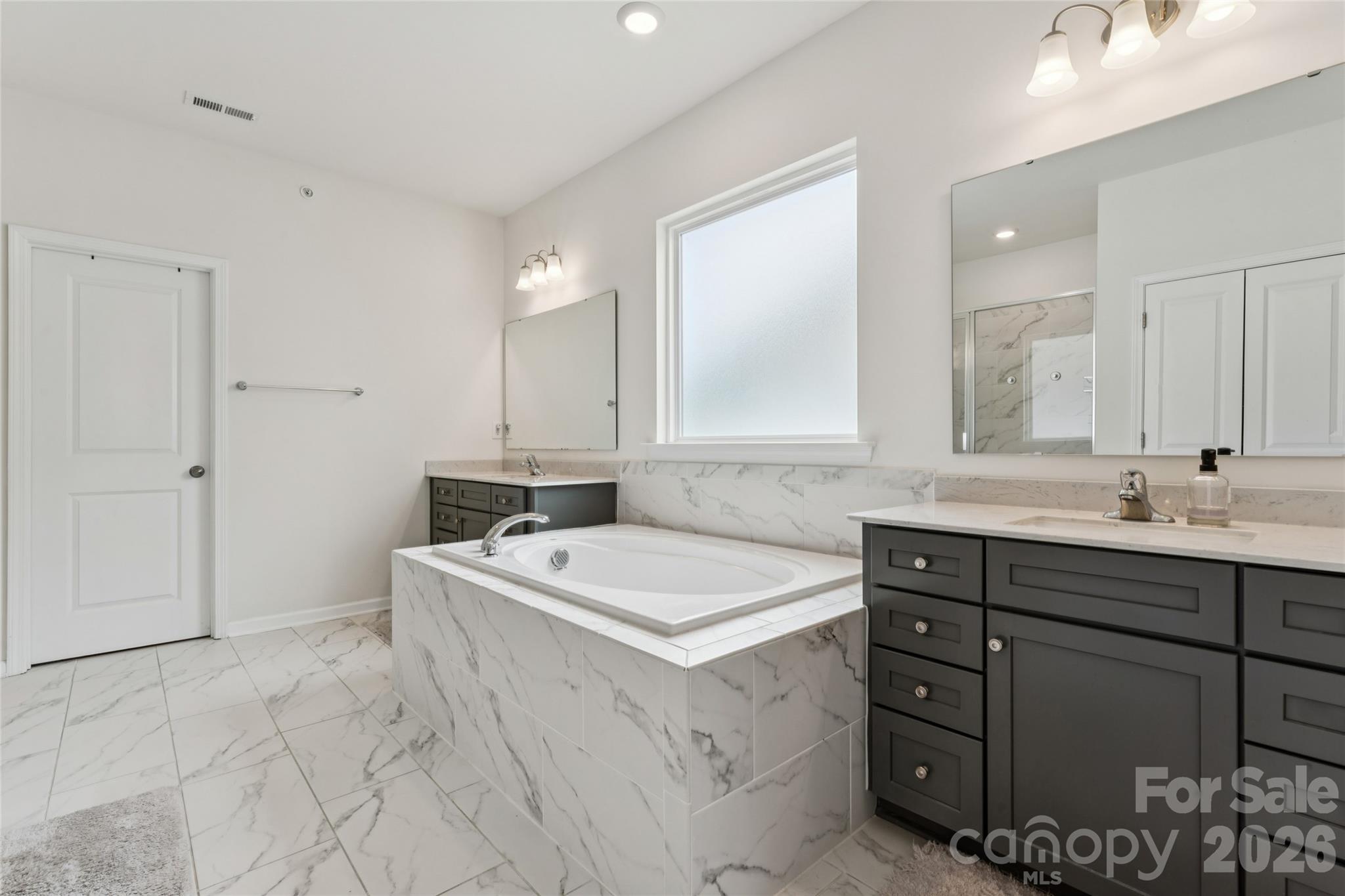 9618 Kartey Avenue Property Photo 29