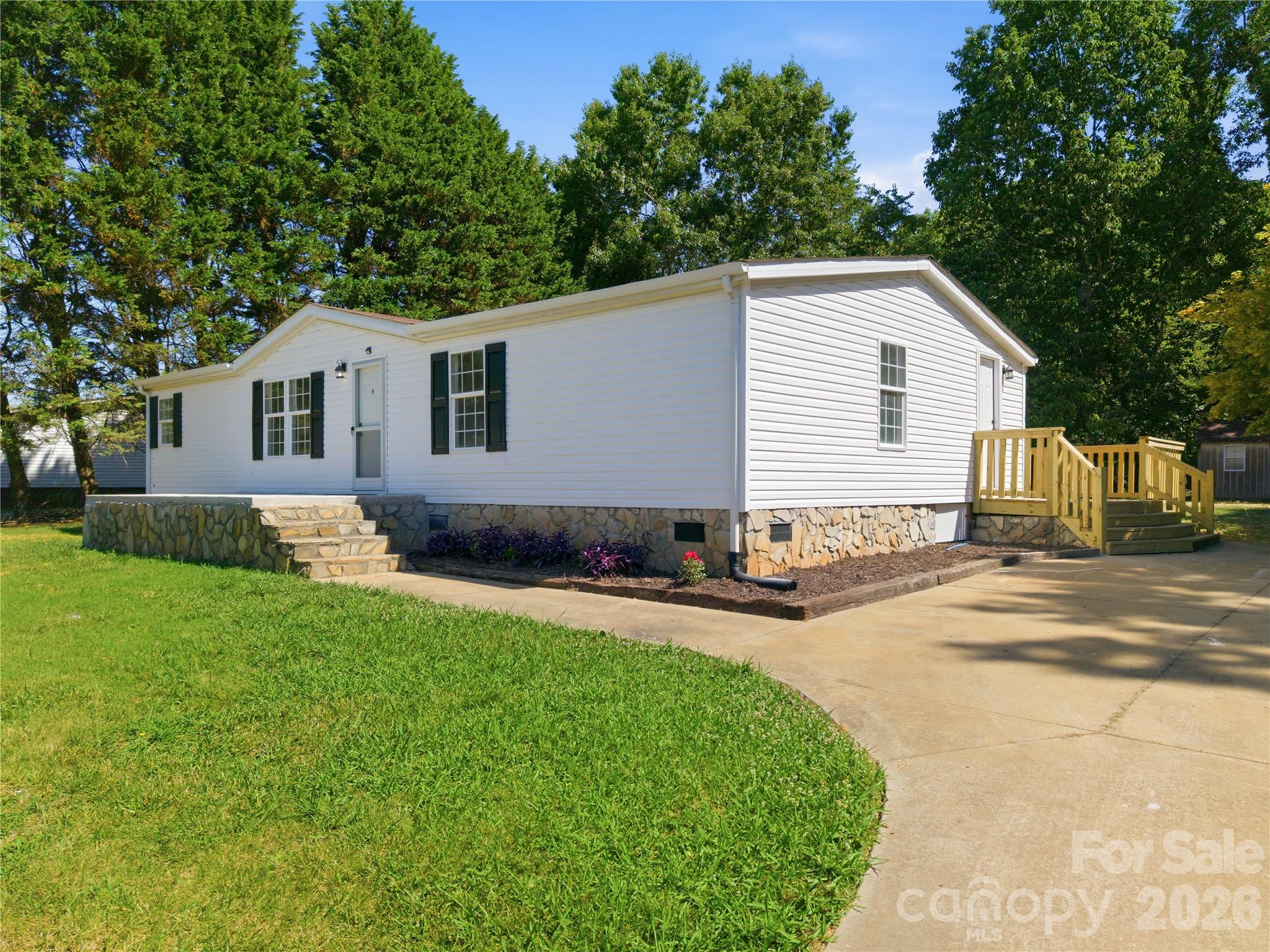 3940 Teaberry Lane Property Photo 3