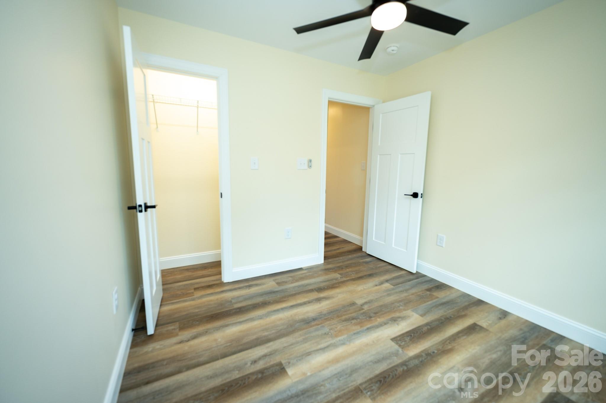 166 Illinois Street Property Photo 26