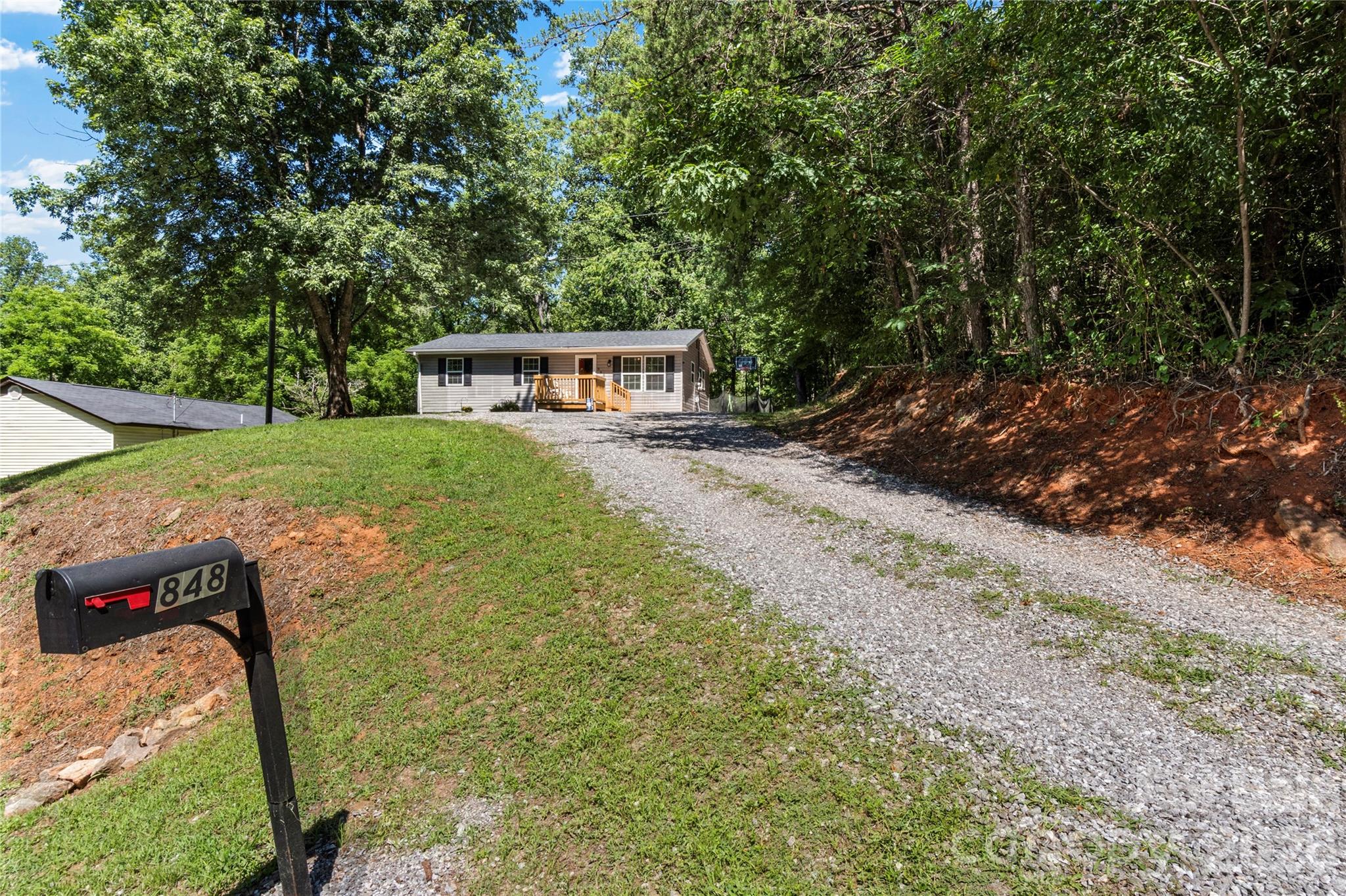 848 Huffman River Lane Property Photo 4