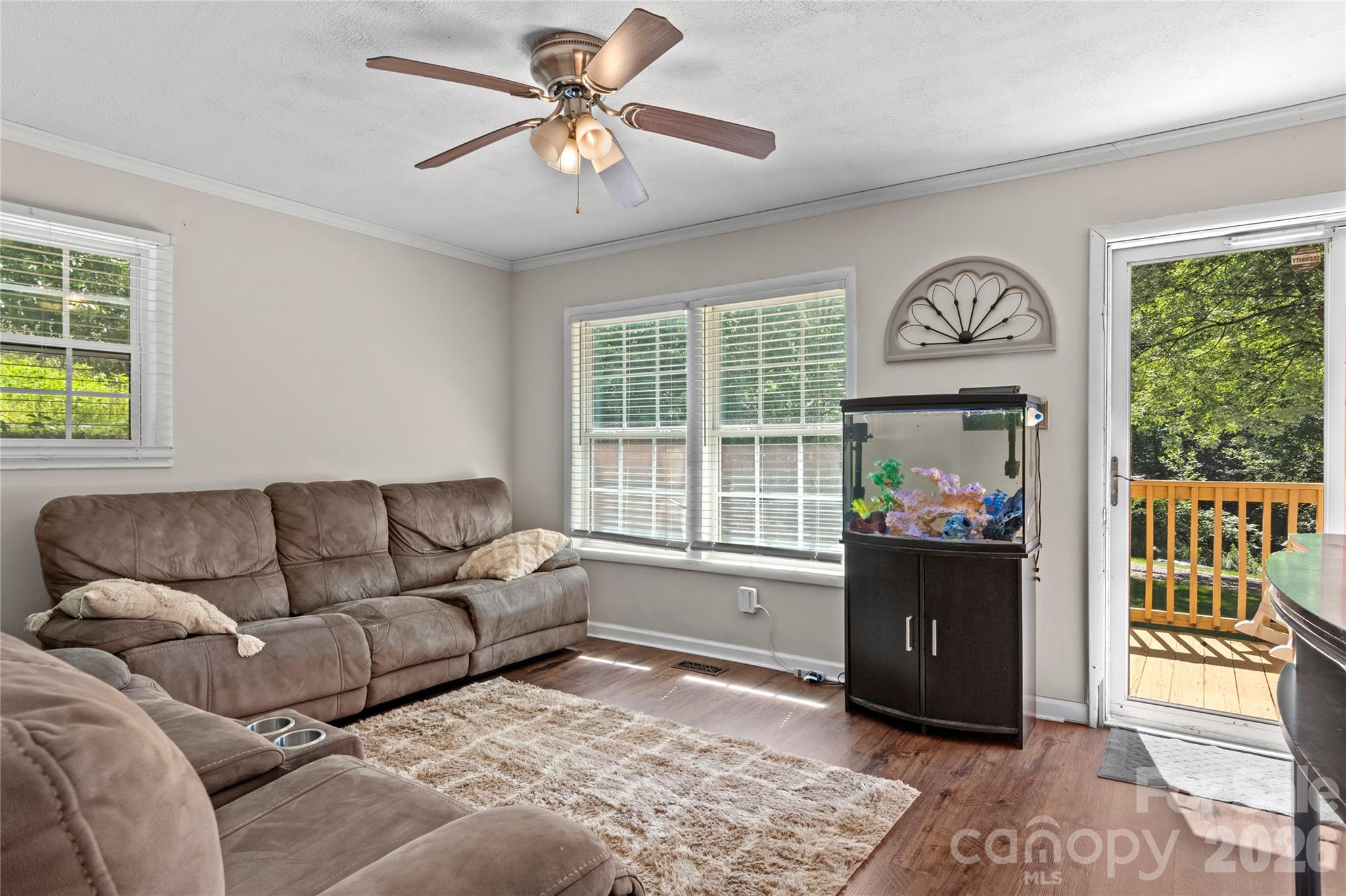 848 Huffman River Lane Property Photo 8