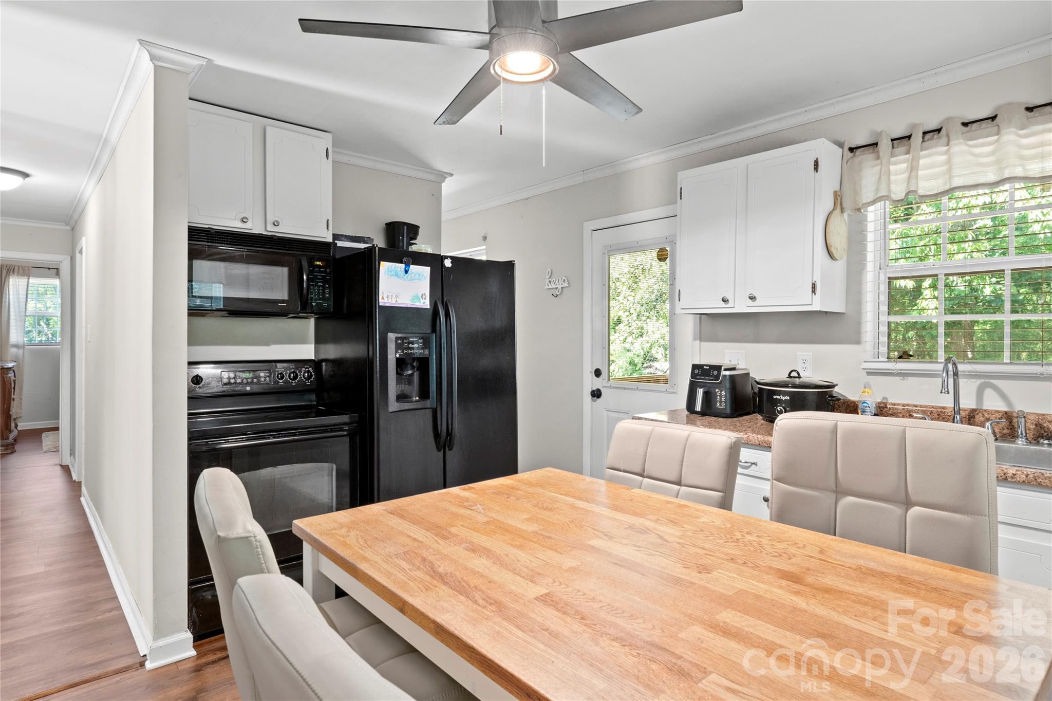 848 Huffman River Lane Property Photo 11