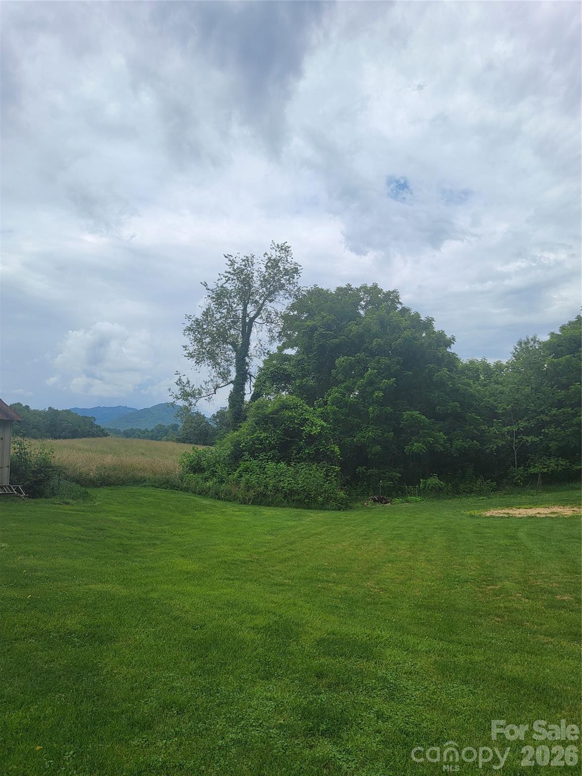 414 Skyline Drive Property Photo 38