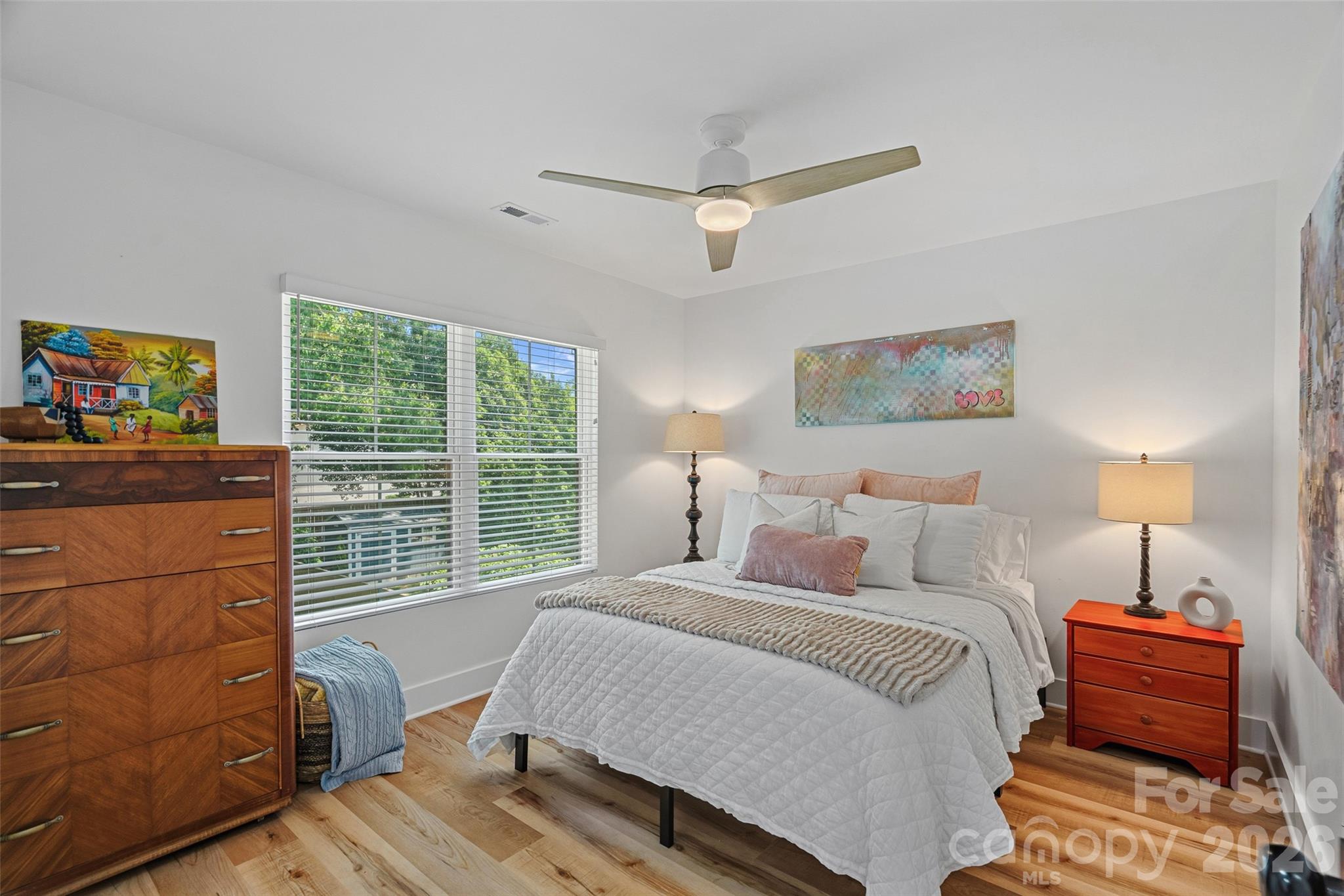 1642 Longfellow Street Property Photo 21