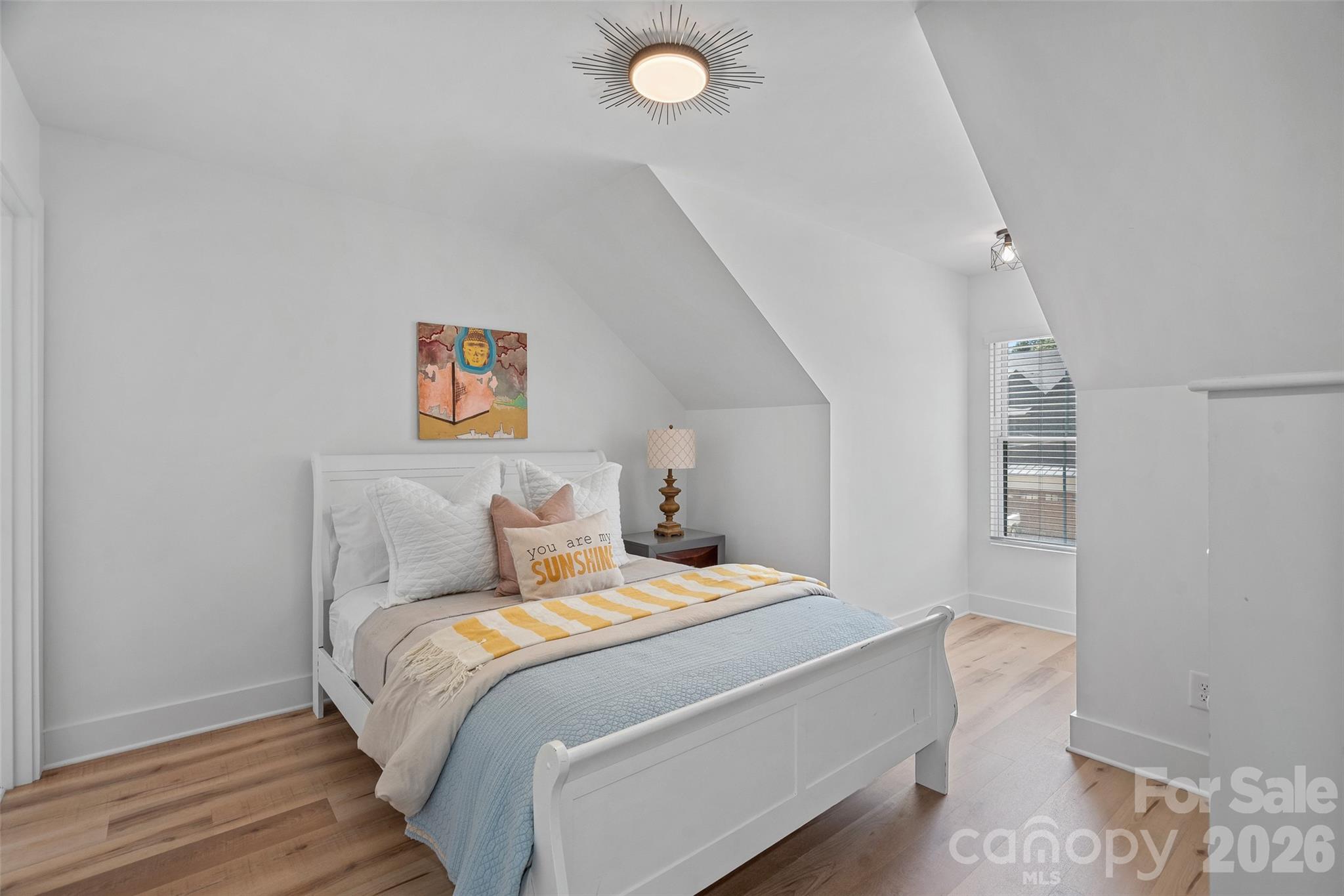 1642 Longfellow Street Property Photo 23