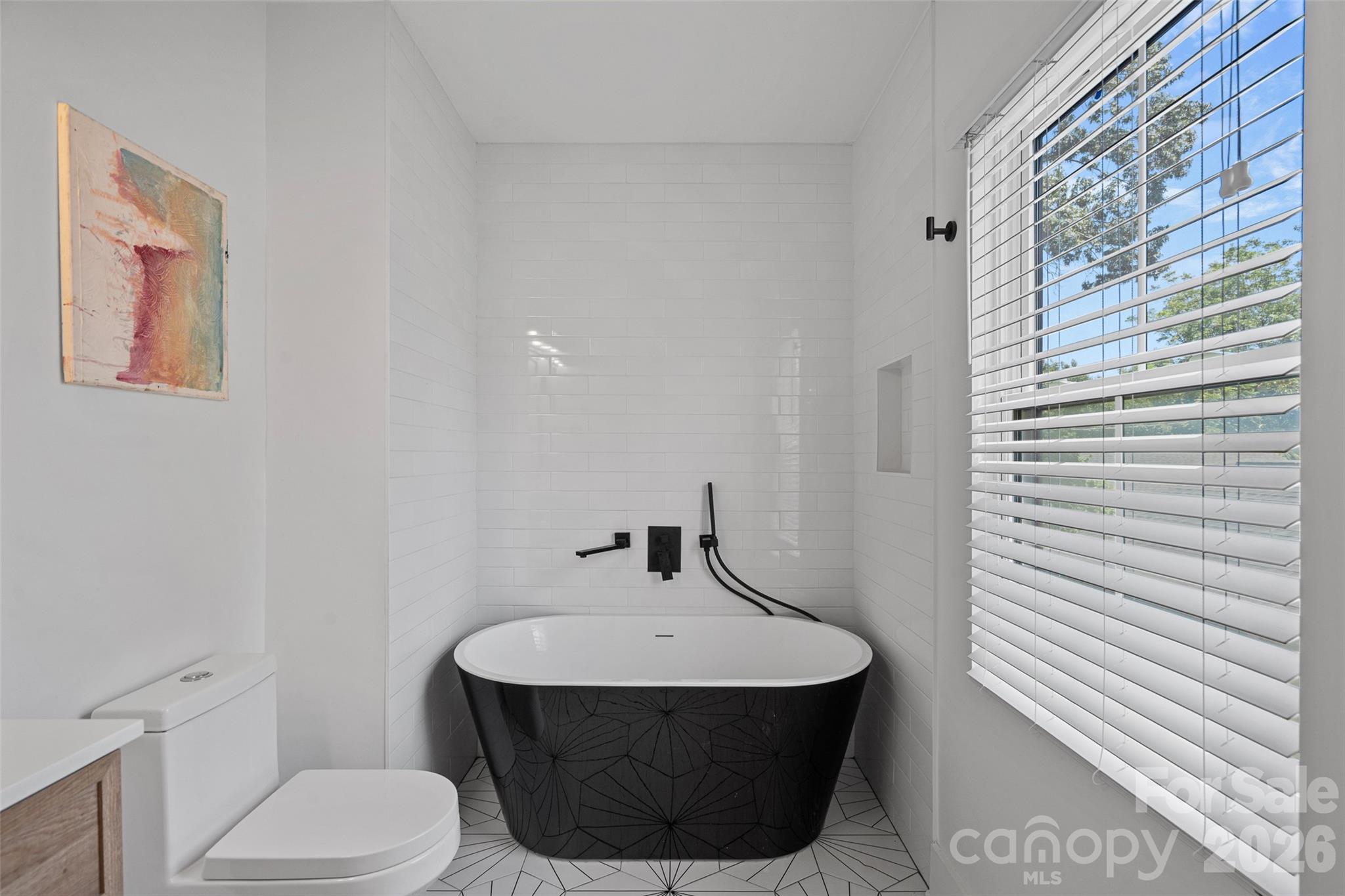 1642 Longfellow Street Property Photo 24