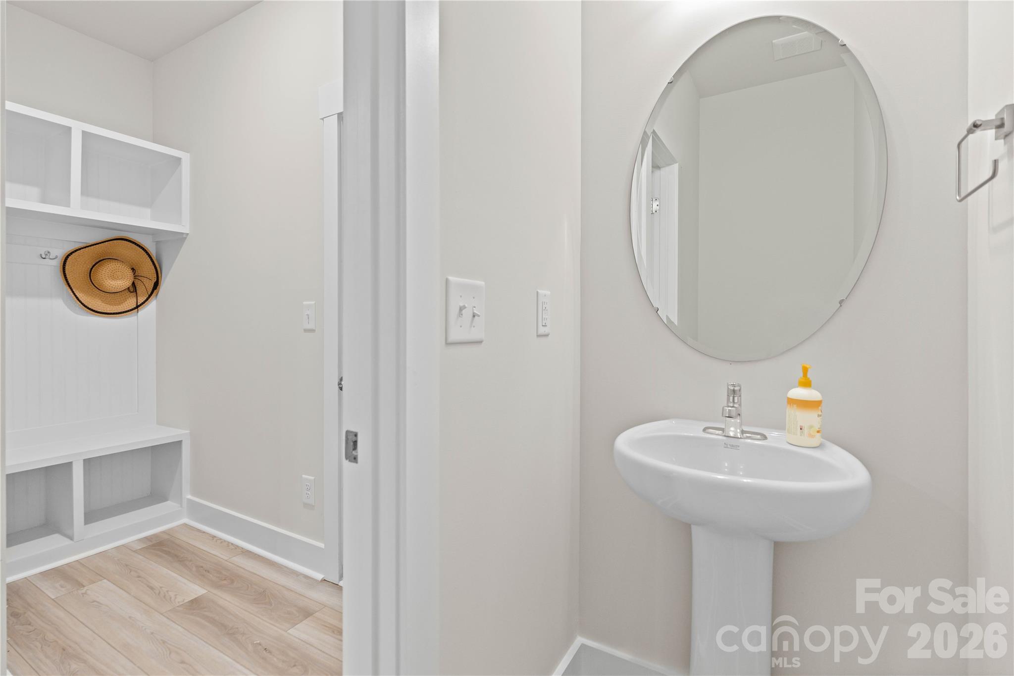 473 Etna Street 5601 Property Photo 11