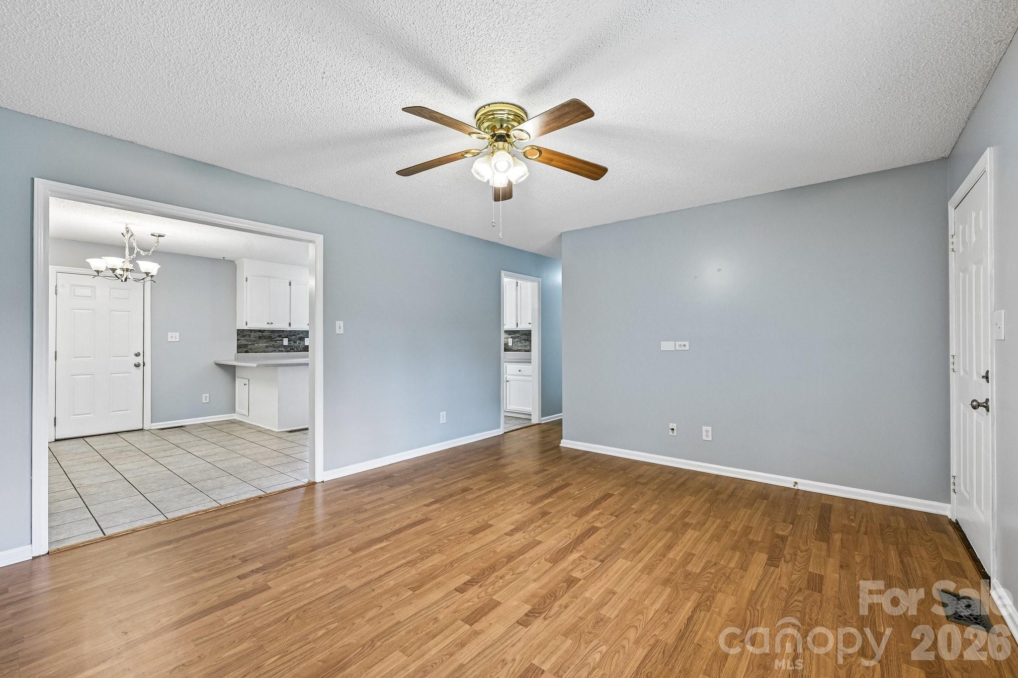 738 Mcdaniel Road Property Photo 3