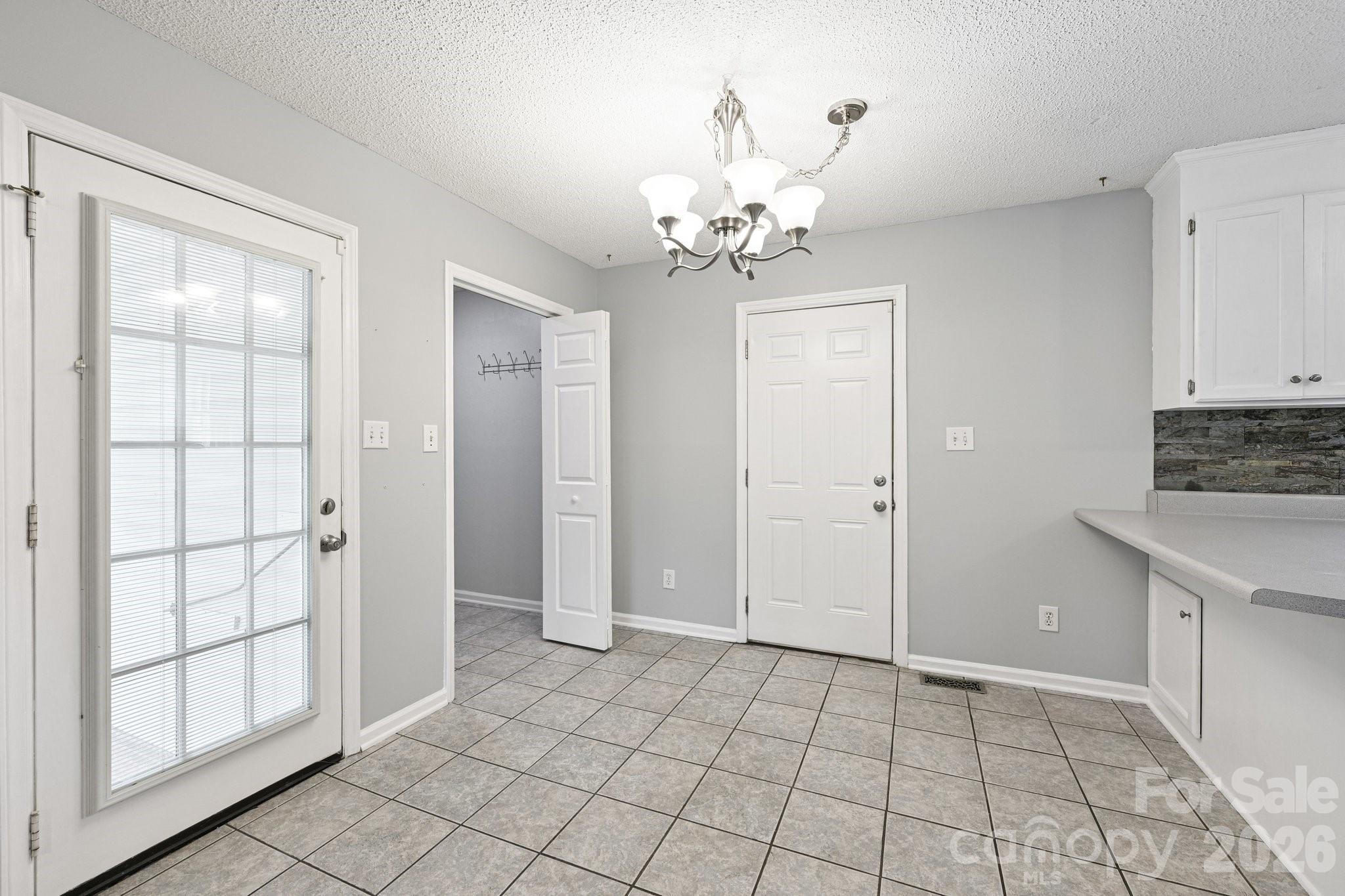 738 Mcdaniel Road Property Photo 8