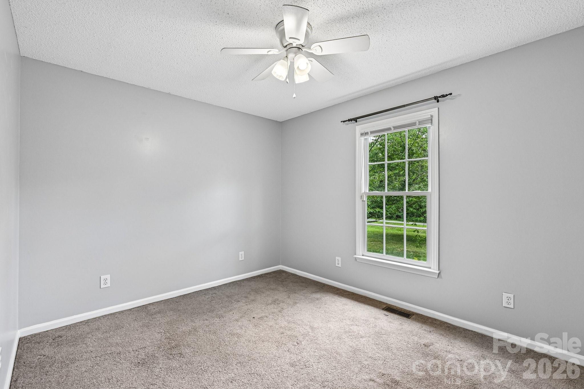 738 Mcdaniel Road Property Photo 16