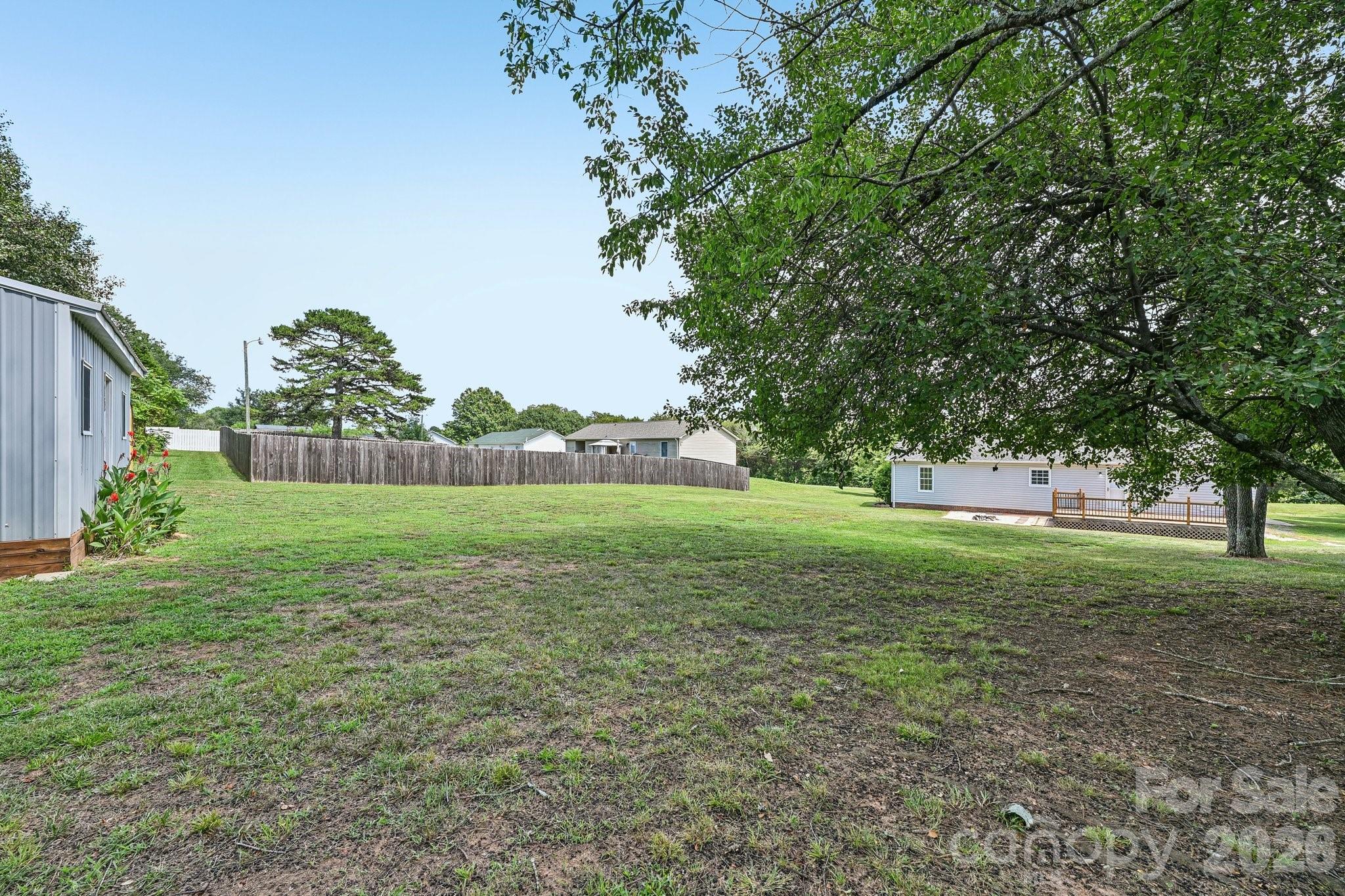 738 Mcdaniel Road Property Photo 30