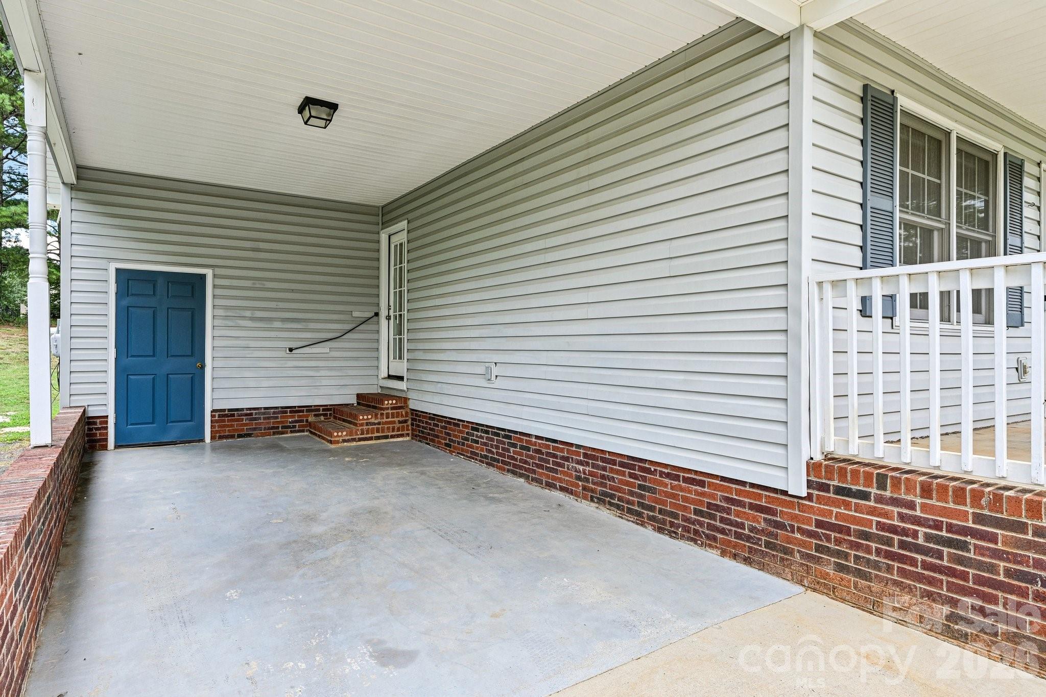 738 Mcdaniel Road Property Photo 33