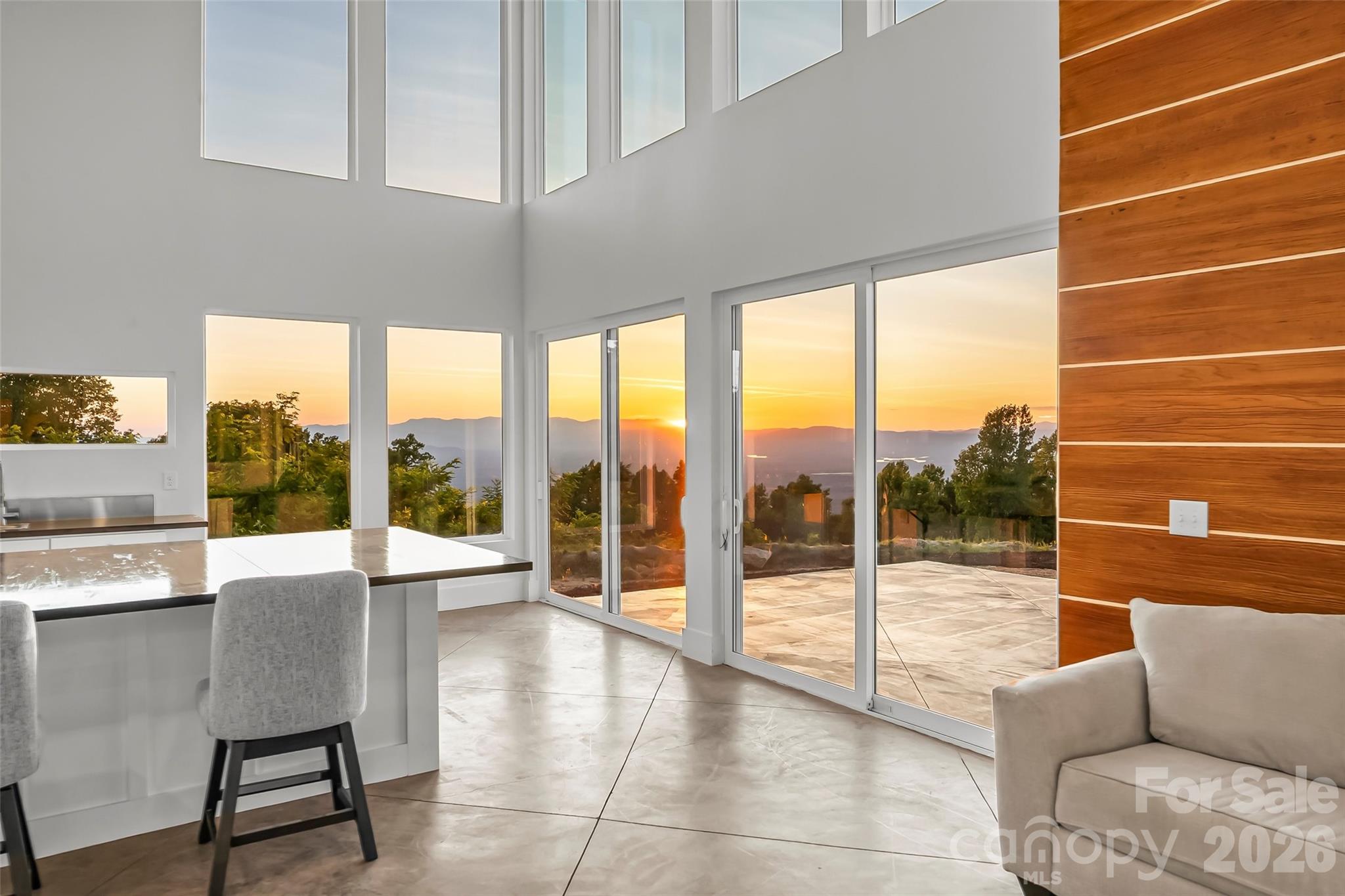 6718 Walkertop Mountain Heights Drive Property Photo 11
