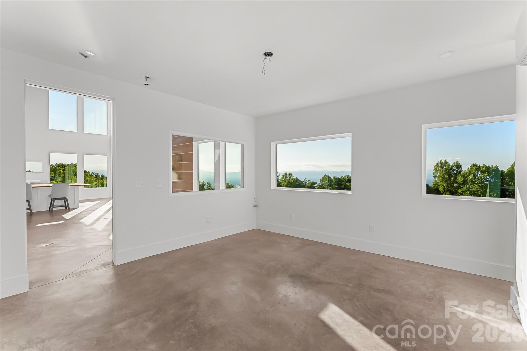 6718 Walkertop Mountain Heights Drive Property Photo 19