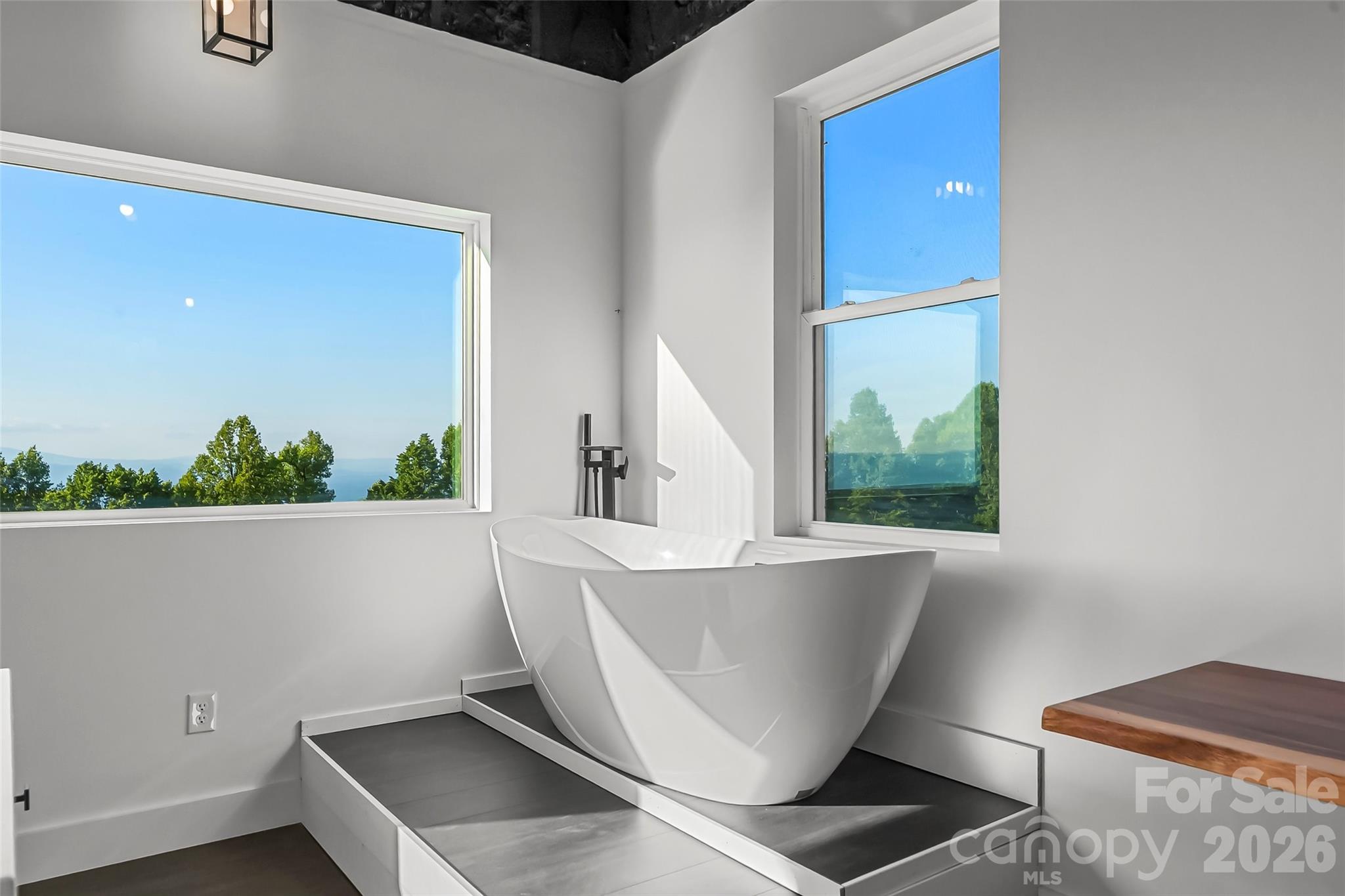 6718 Walkertop Mountain Heights Drive Property Photo 27
