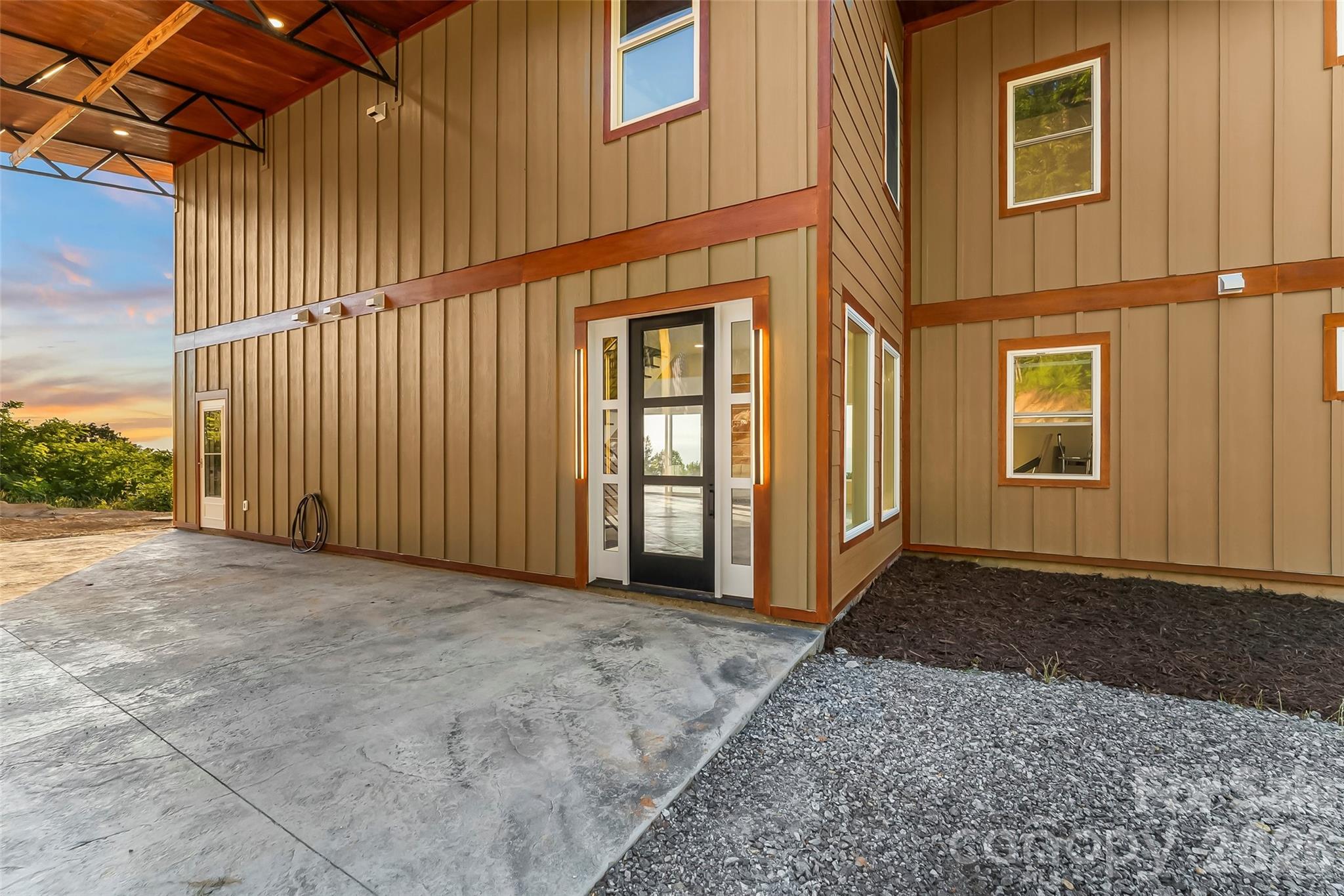 6718 Walkertop Mountain Heights Drive Property Photo 40