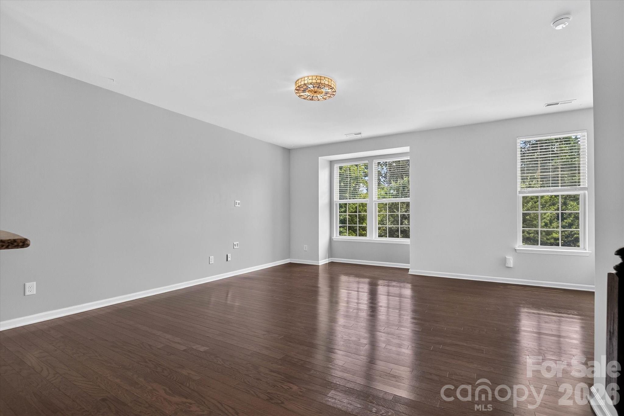 3742 Speer Boulevard Property Photo 14