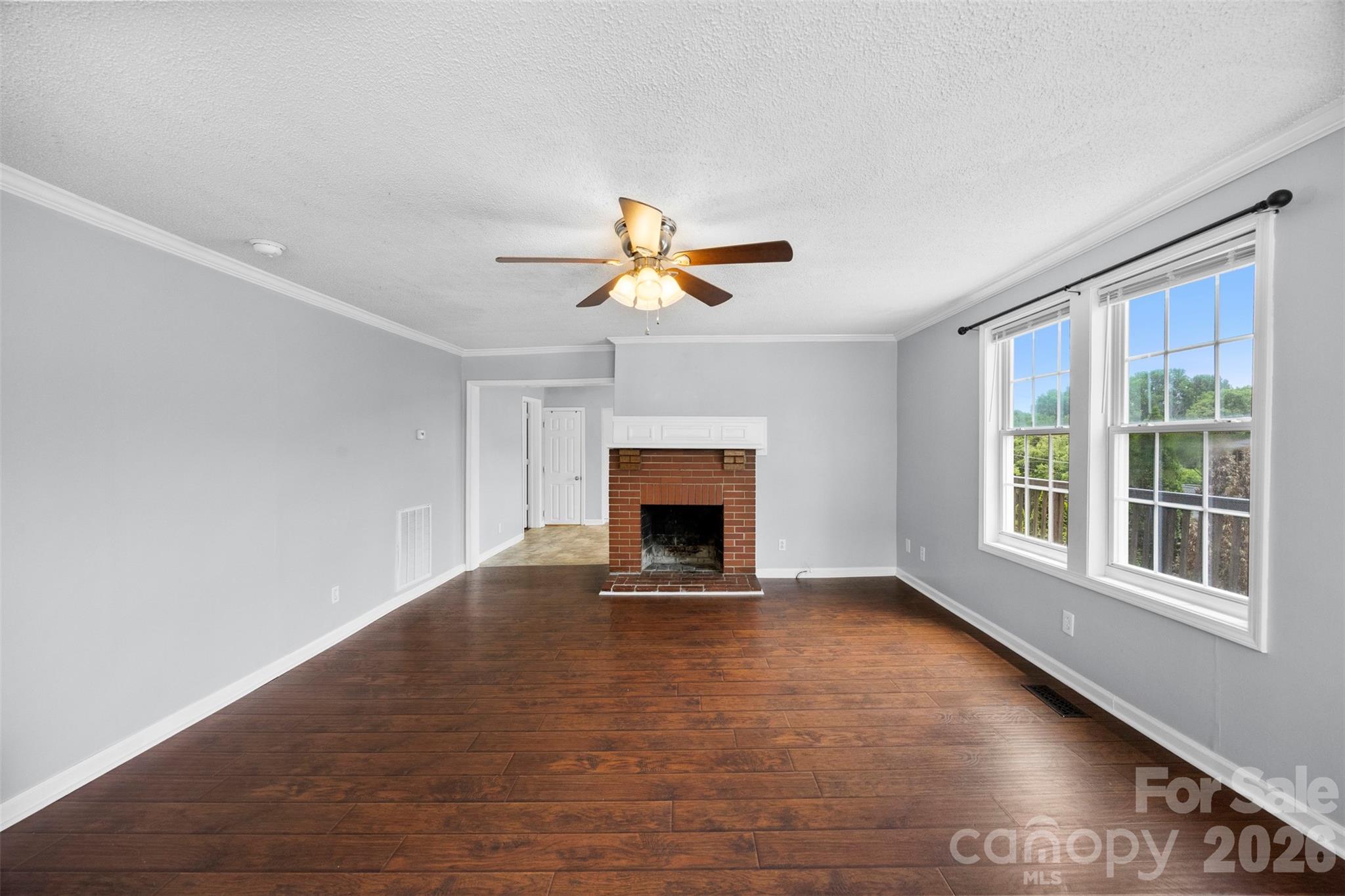 116 7th Street Property Photo 8