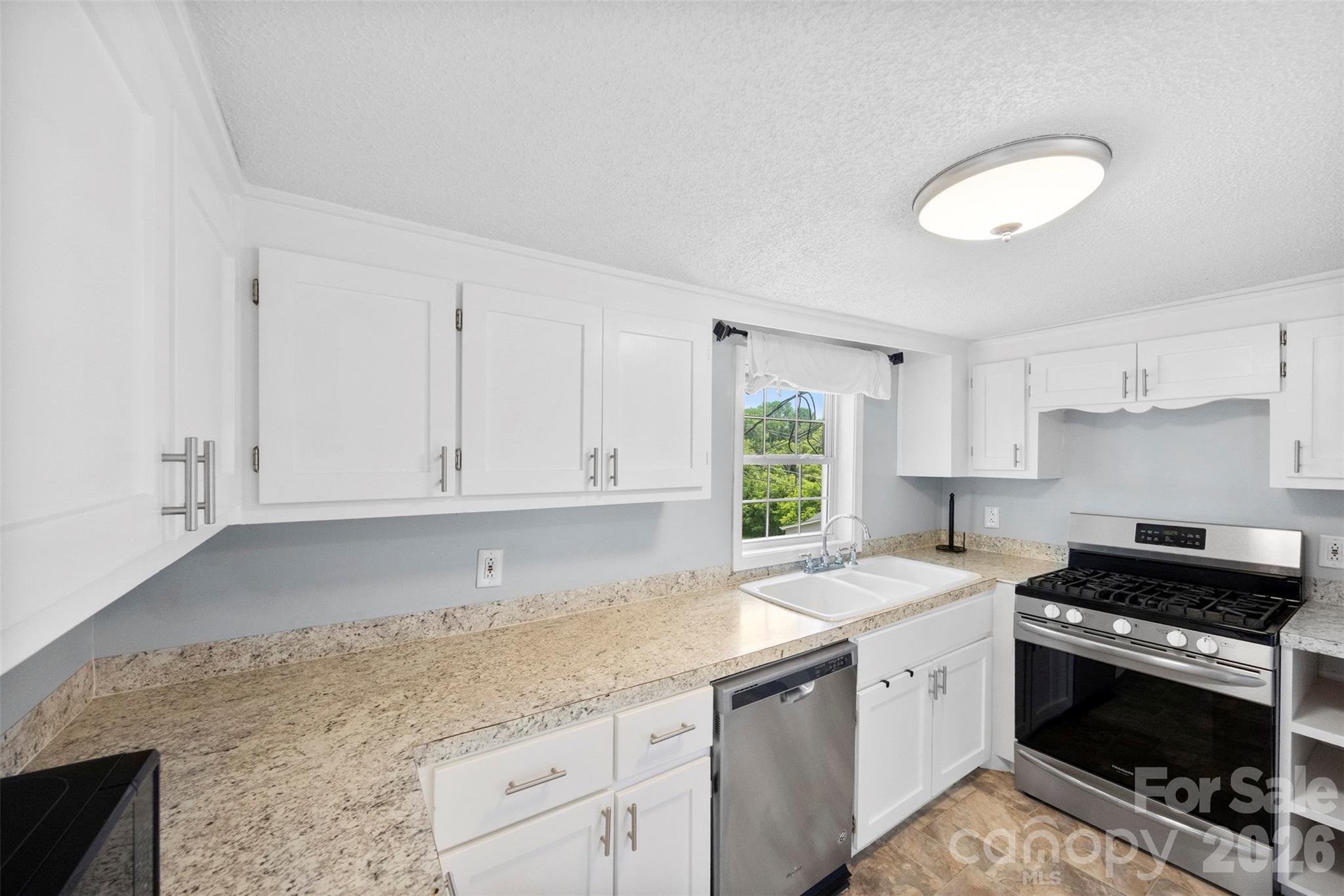 116 7th Street Property Photo 10