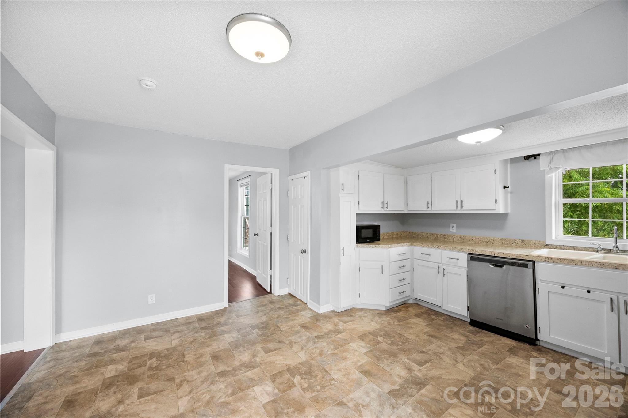 116 7th Street Property Photo 14
