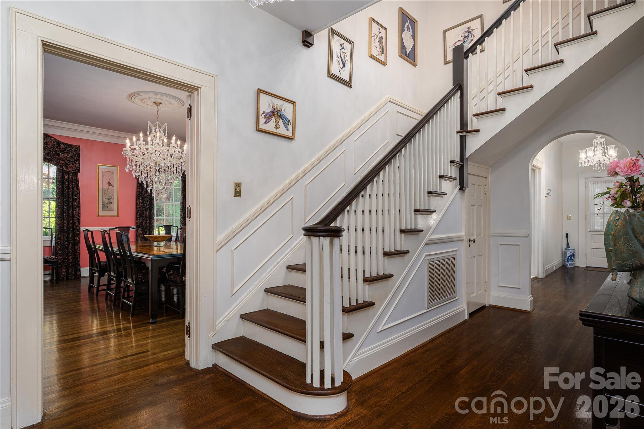 805 S Aspen Street Property Photo 9