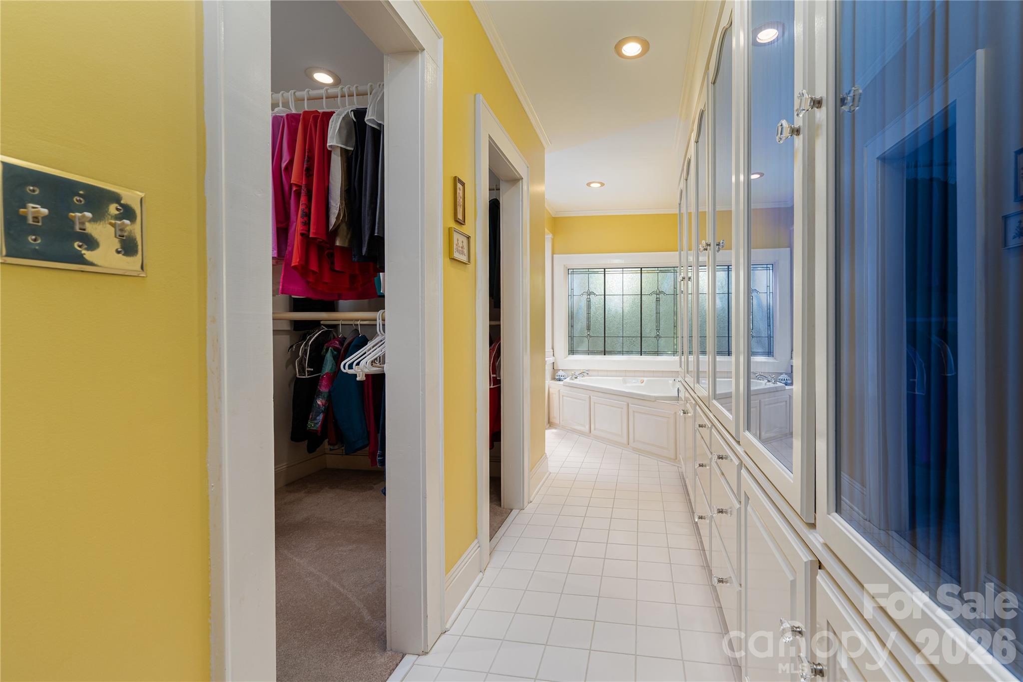805 S Aspen Street Property Photo 25