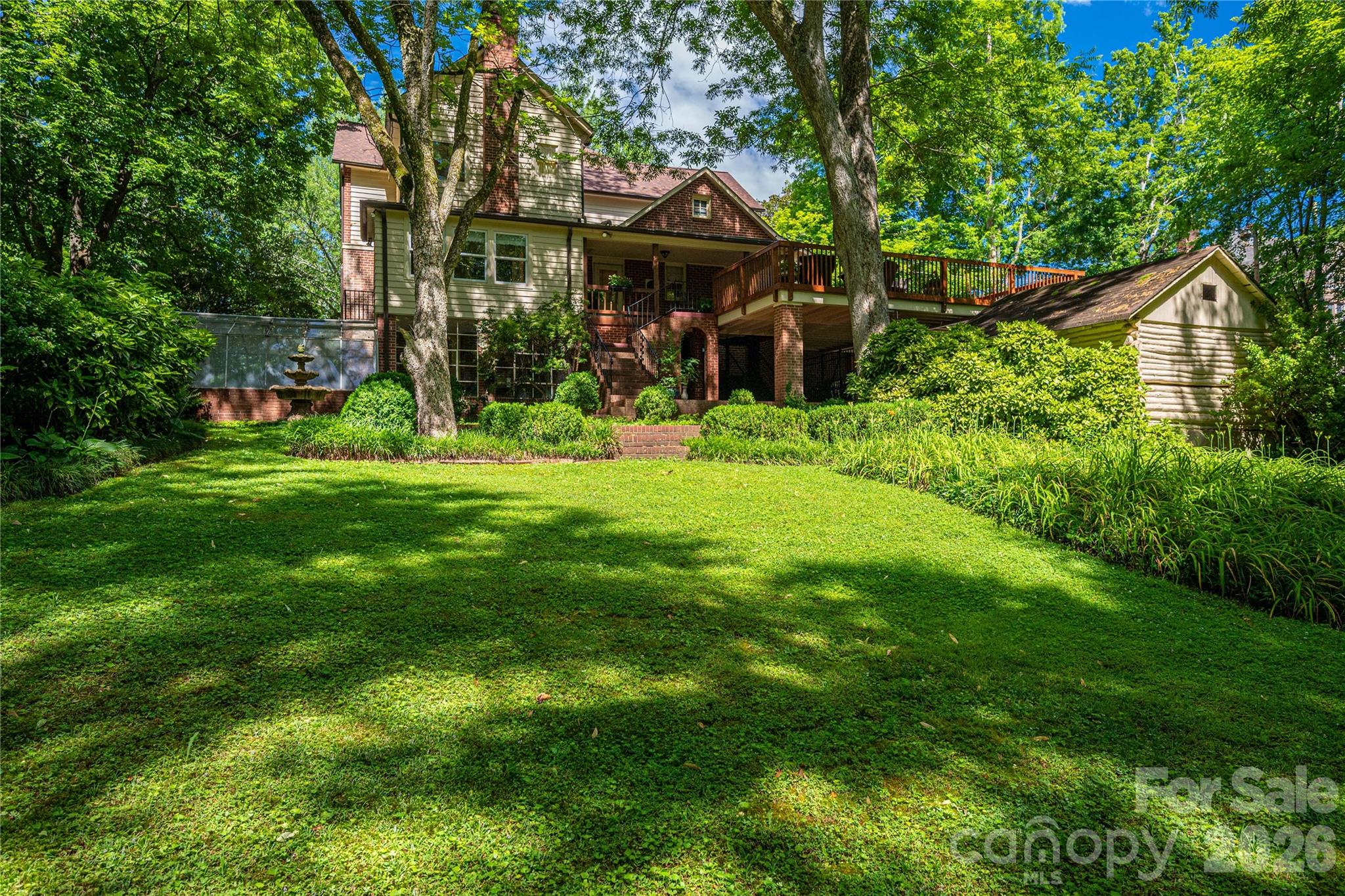 805 S Aspen Street Property Photo 42