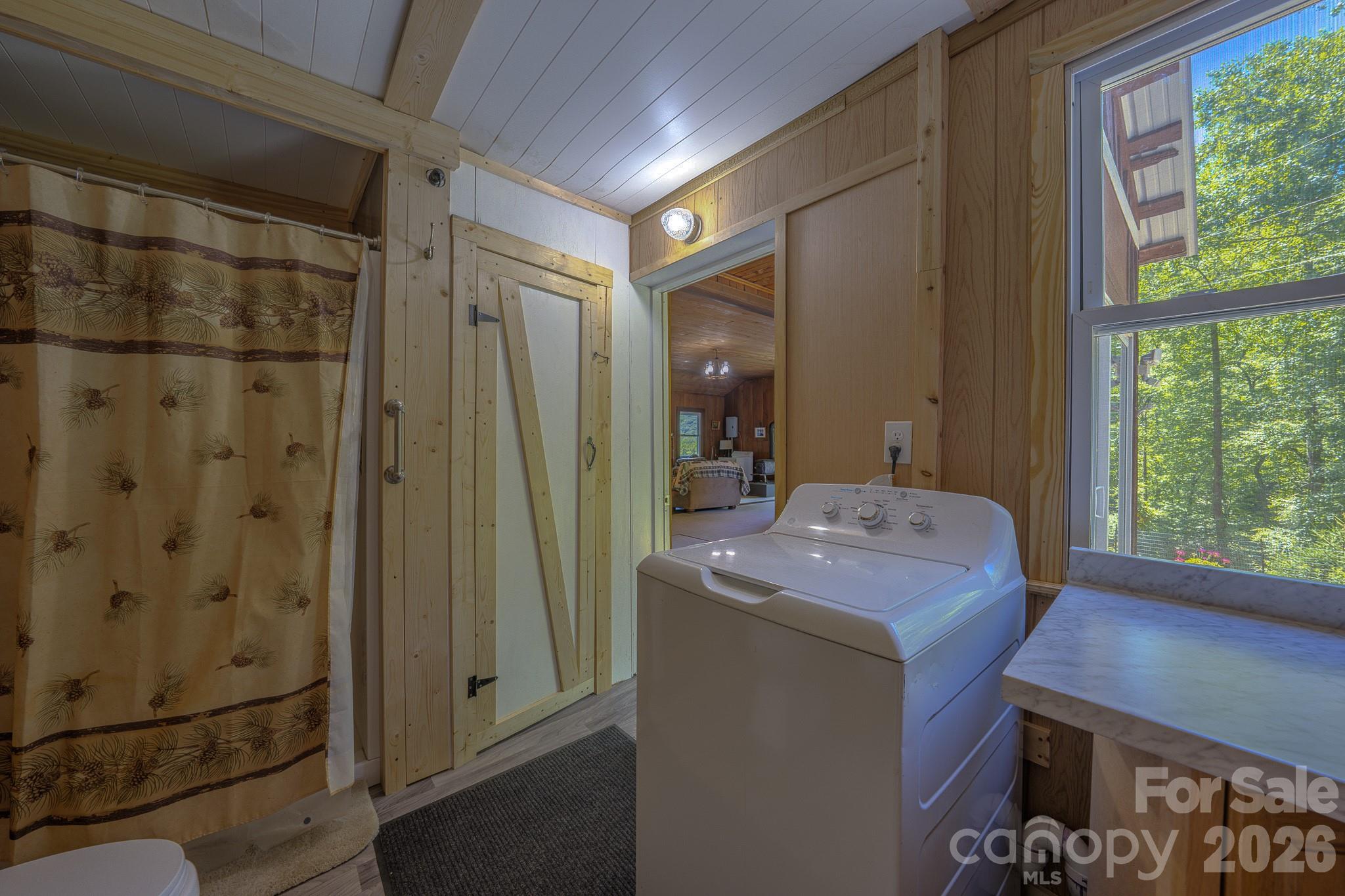 1712 Little Creek Road Property Photo 6