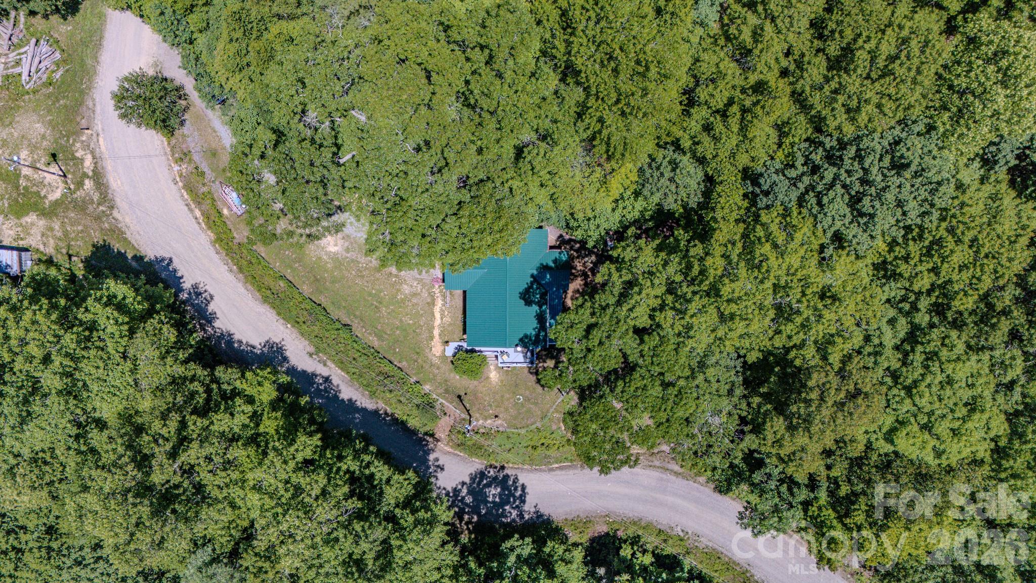 1712 Little Creek Road Property Photo 8