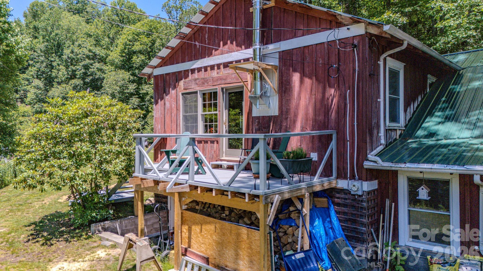 1712 Little Creek Road Property Photo 11
