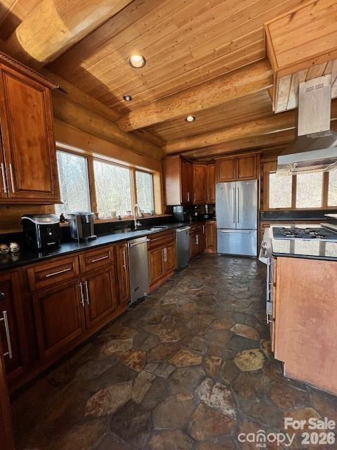 51 Airport Road Property Photo 8