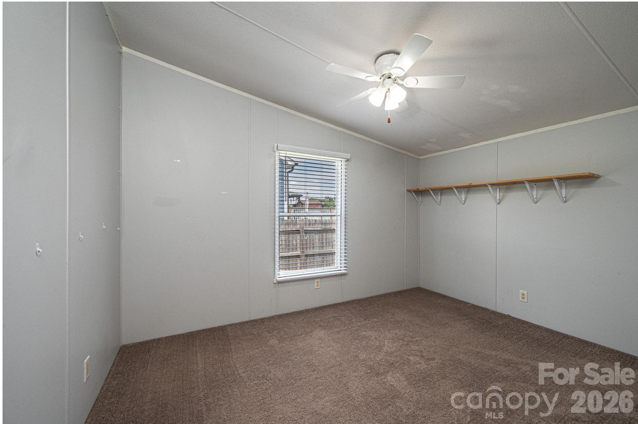 2385 Arrowwood Drive Property Photo 18