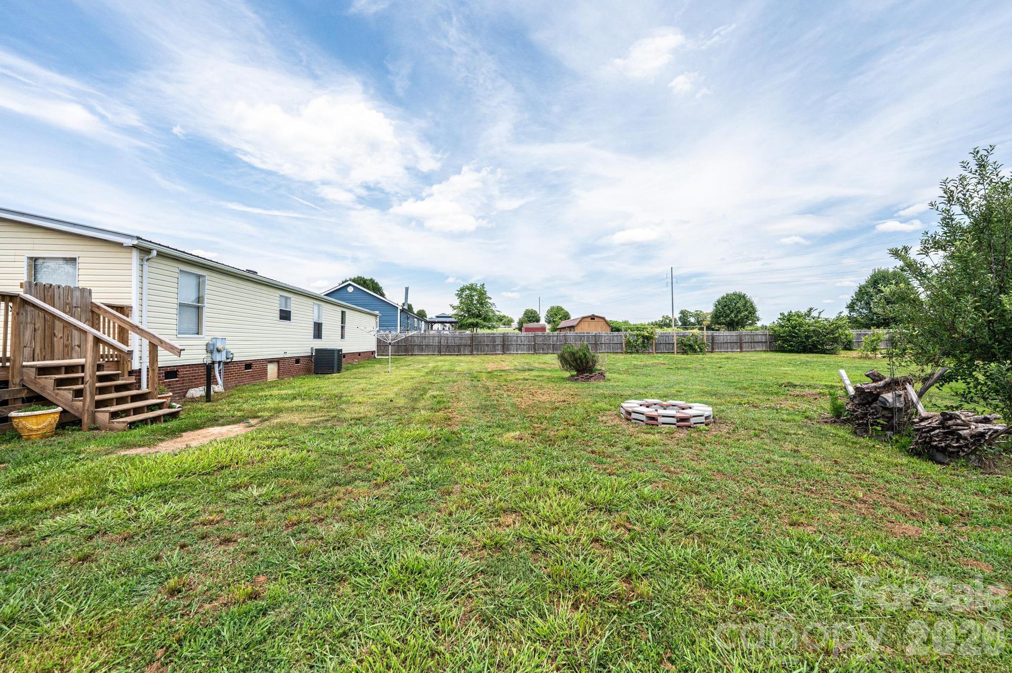 2385 Arrowwood Drive Property Photo 24