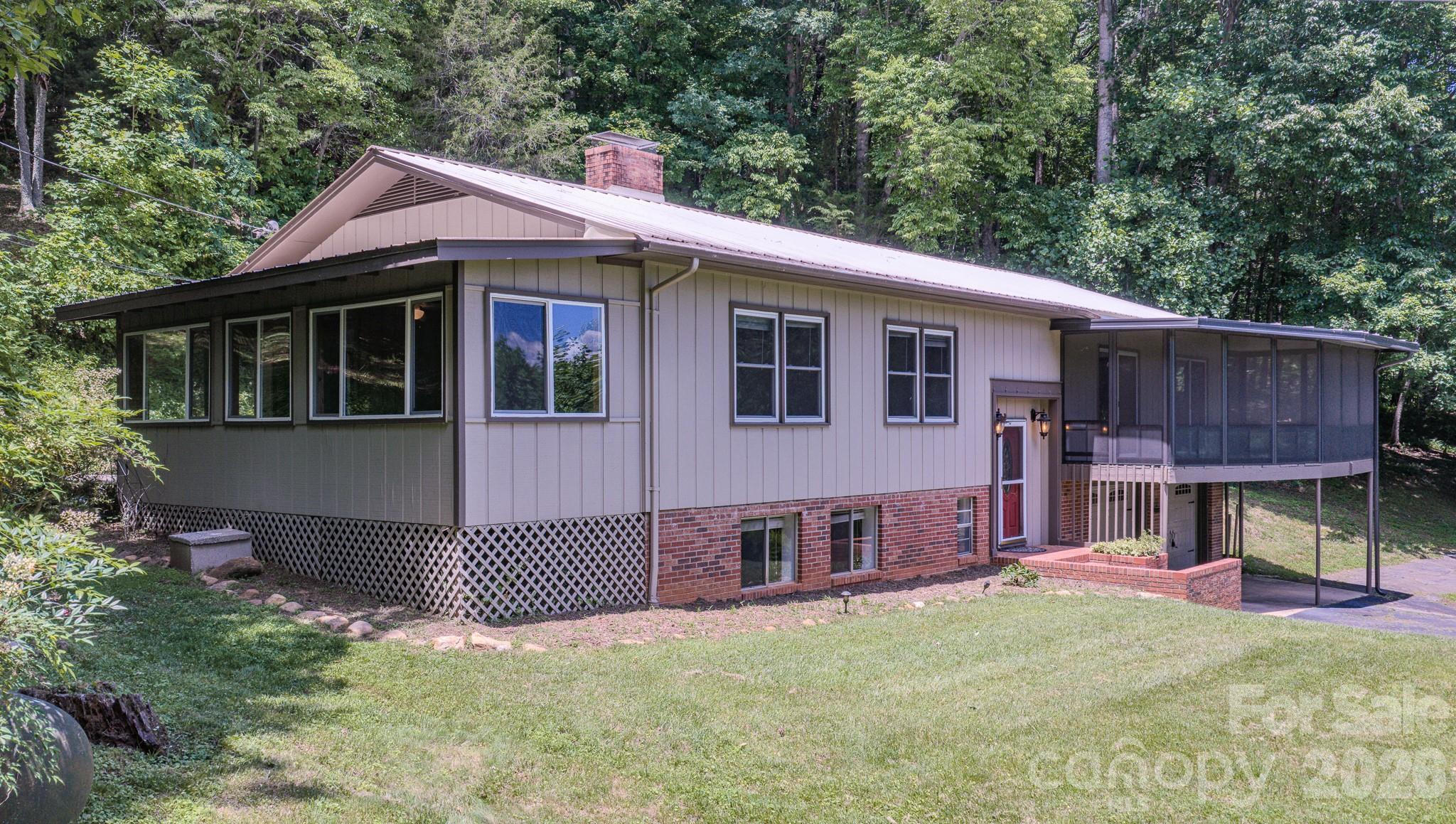 35 Coweeta Ridge Road Property Photo 6