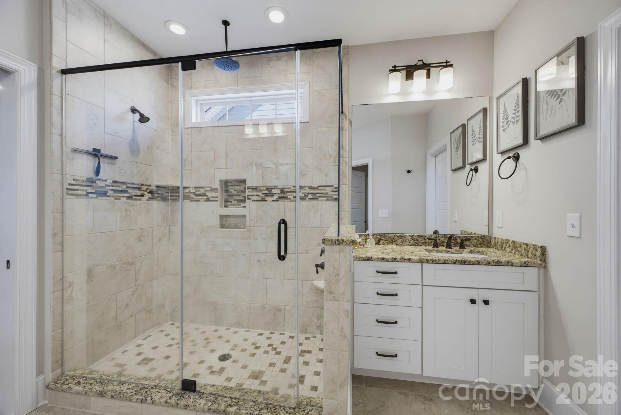 1210 39th Avenue Property Photo 15