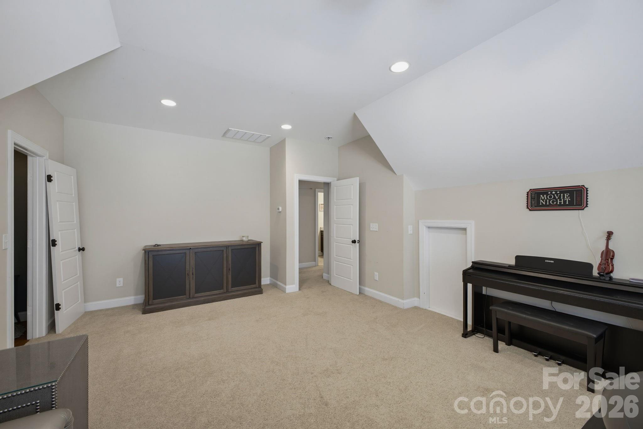 1210 39th Avenue Property Photo 35