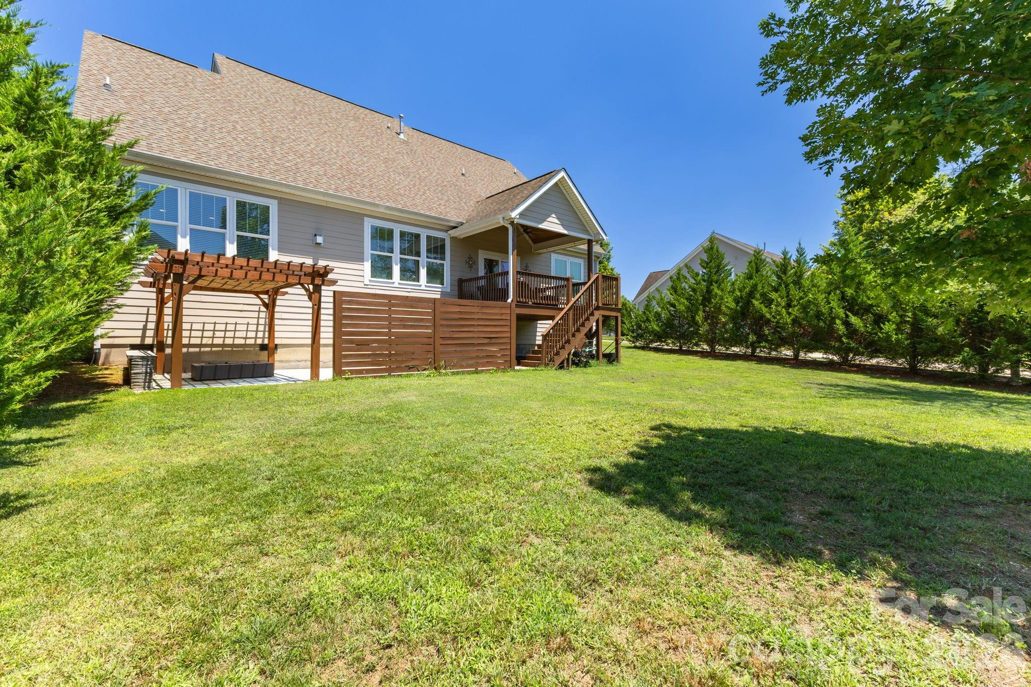 1210 39th Avenue Property Photo 43