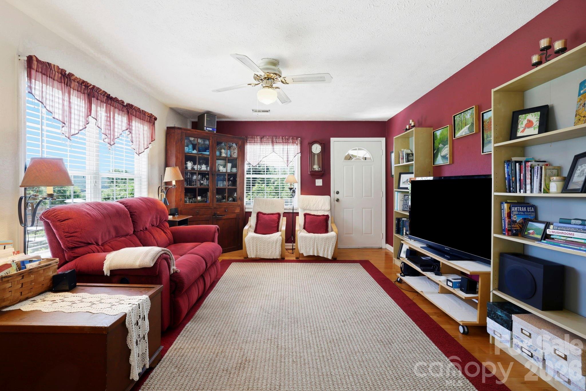 658 Enka Lake Road Property Photo 14