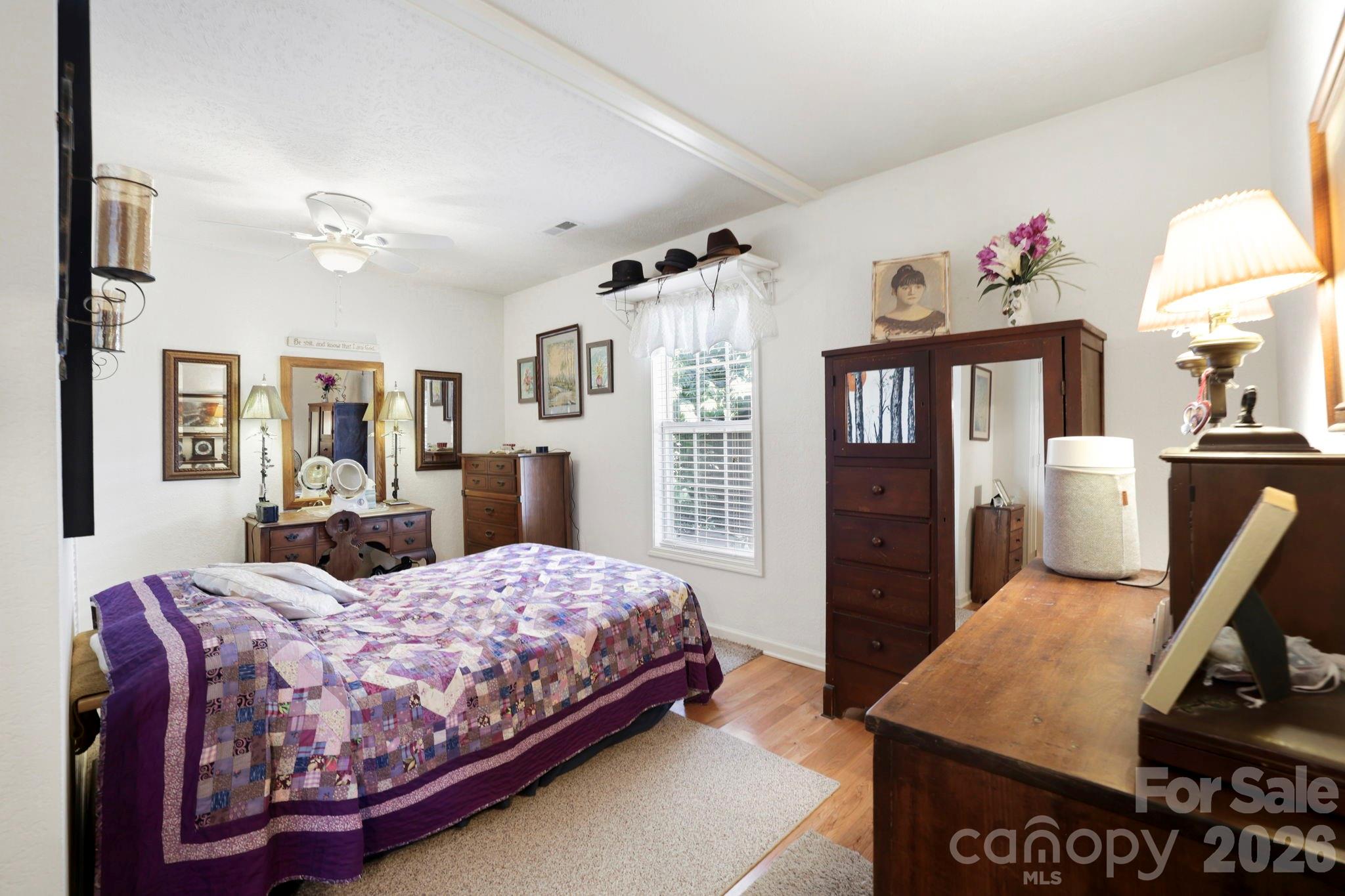 658 Enka Lake Road Property Photo 16