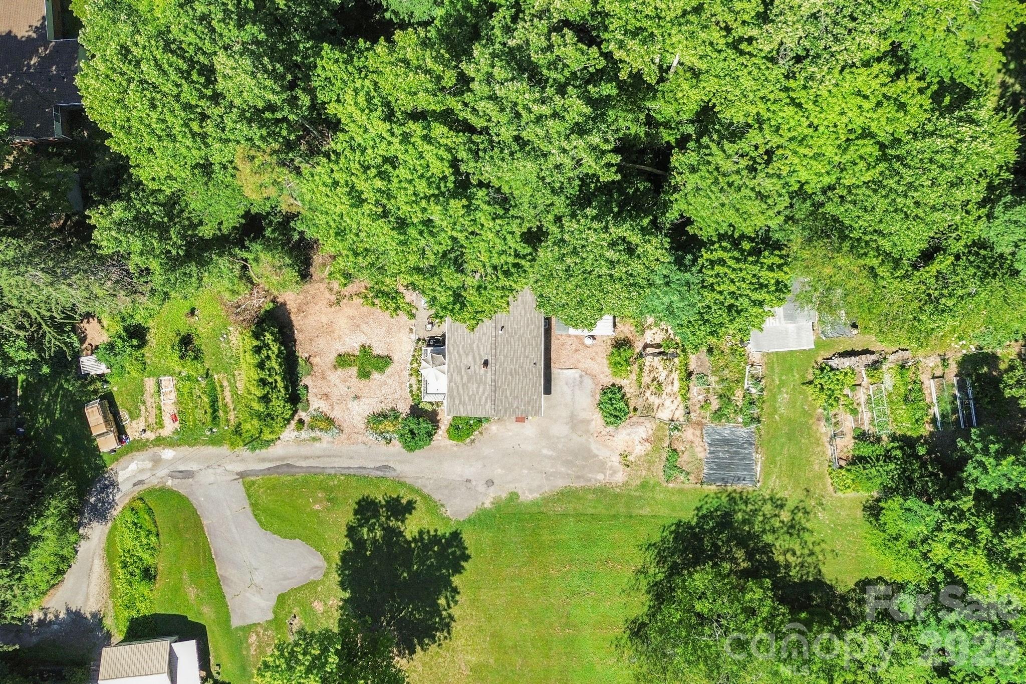 658 Enka Lake Road Property Photo 35