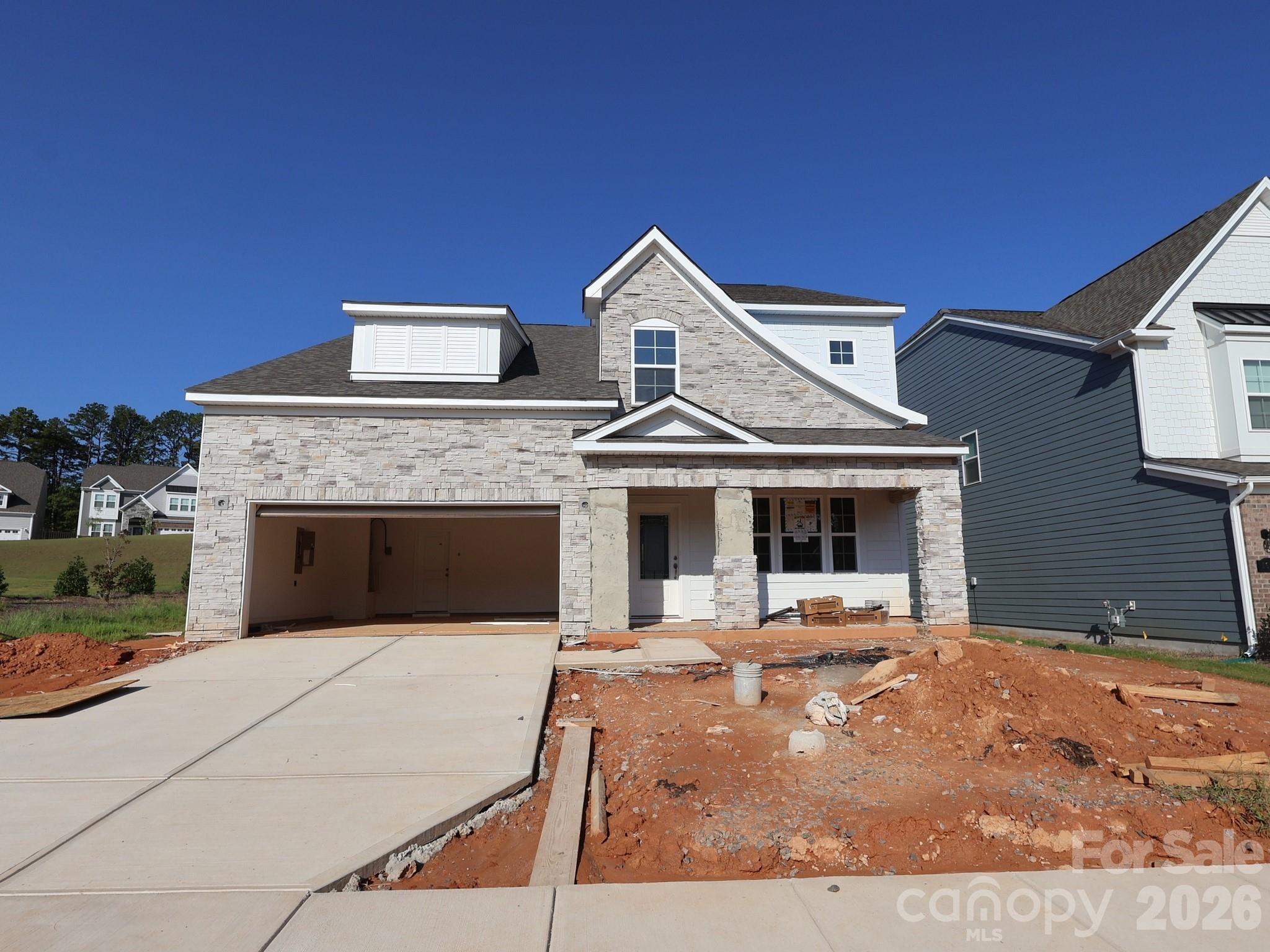 1618 Fountaindale Street Property Photo 1