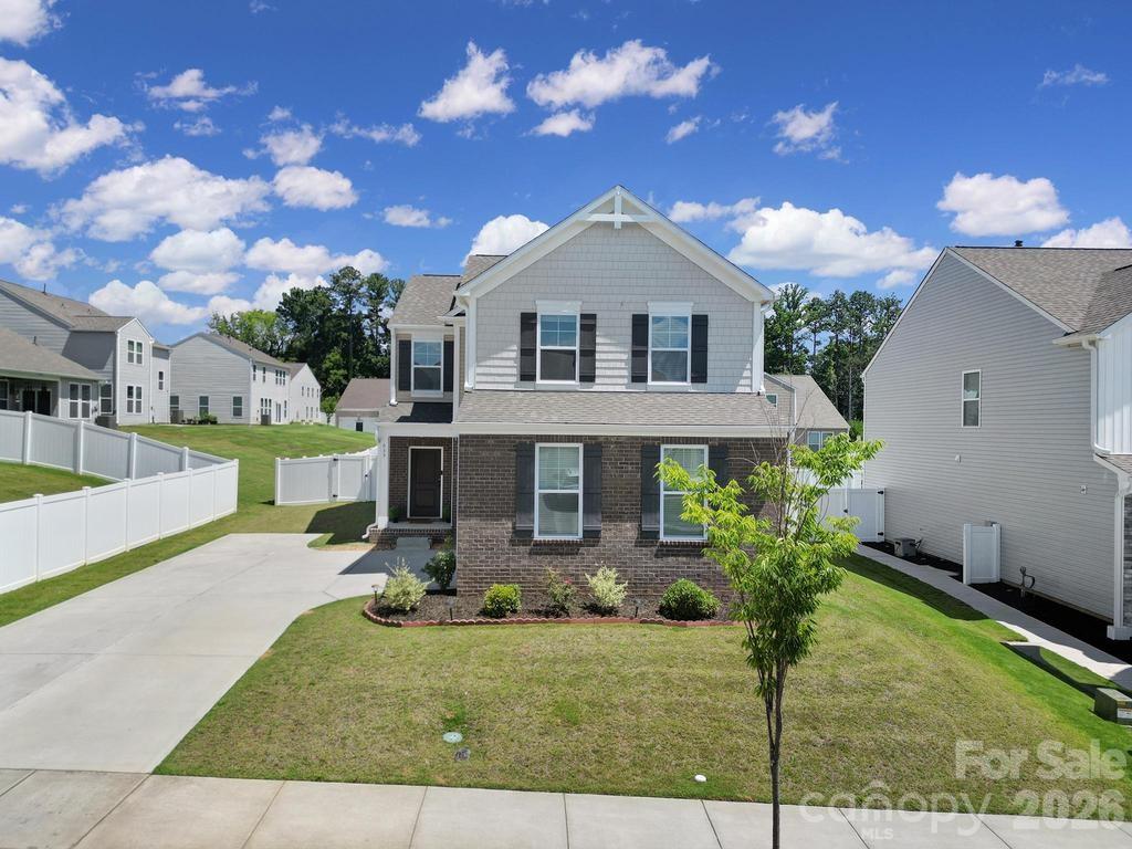 635 Synclaire Place Property Photo 1