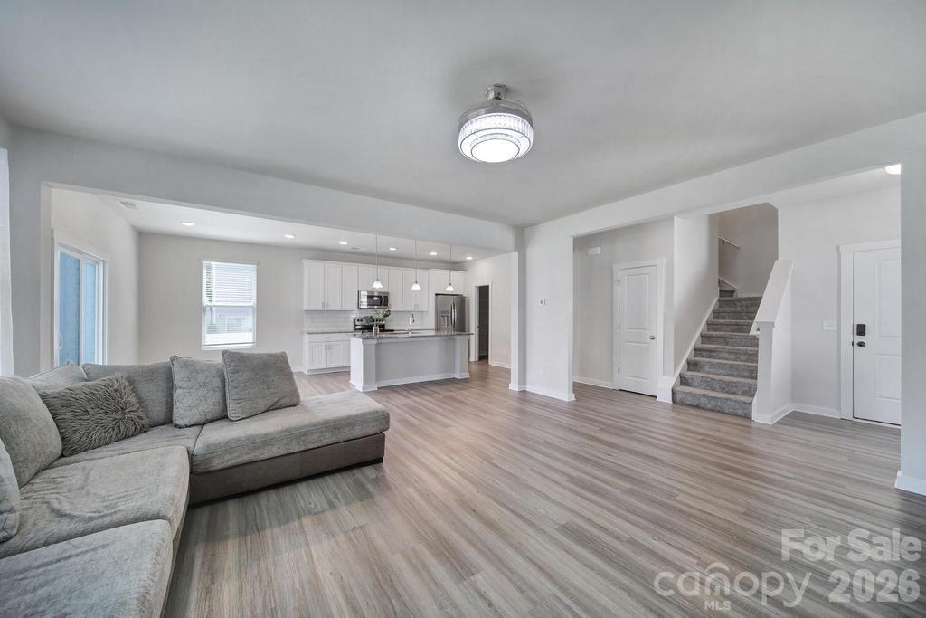 635 Synclaire Place Property Photo 10