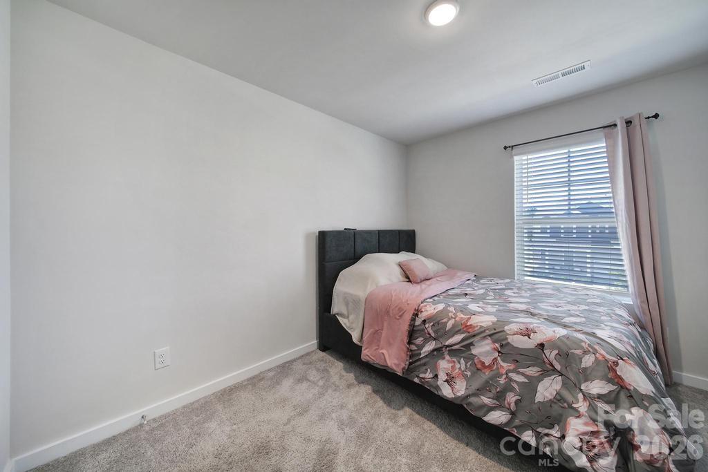 635 Synclaire Place Property Photo 28