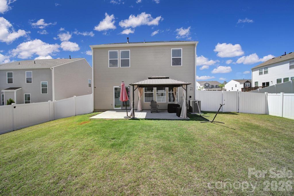 635 Synclaire Place Property Photo 32