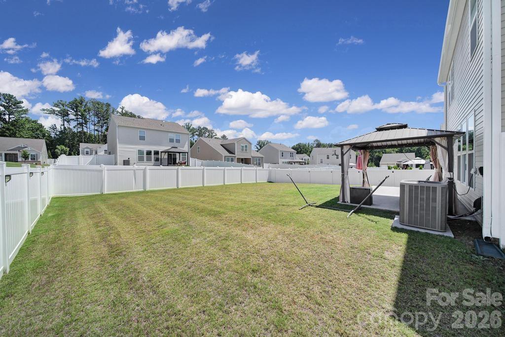 635 Synclaire Place Property Photo 33